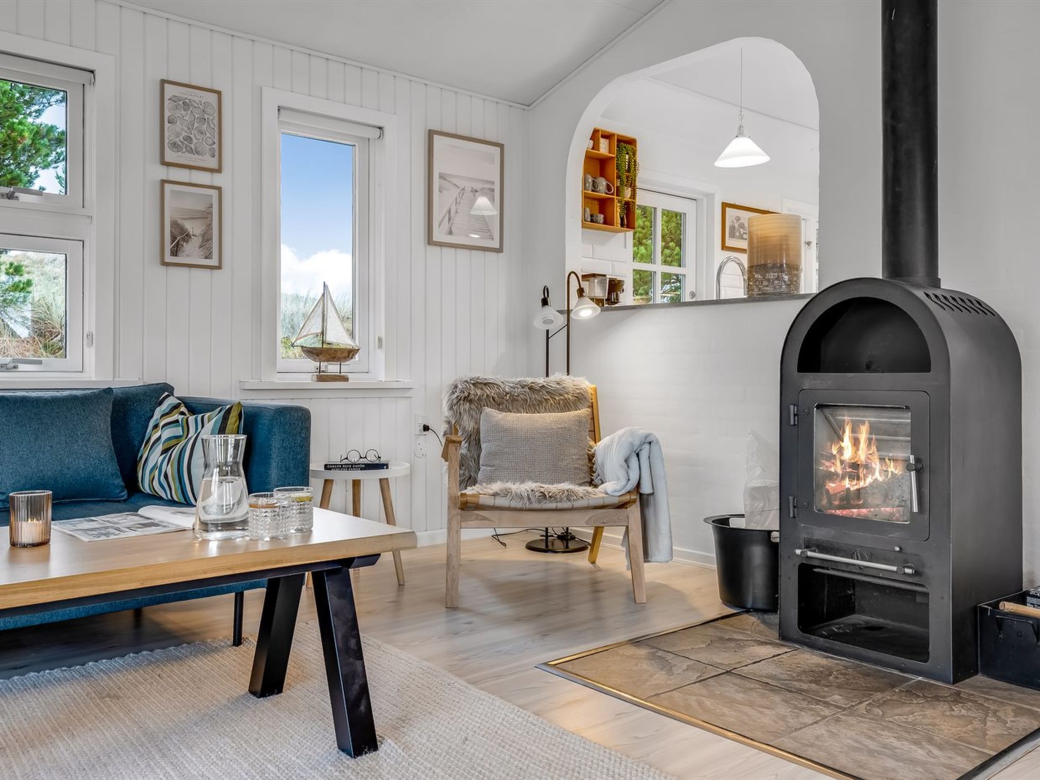 "Aila" - 1.4km from the sea-Inside