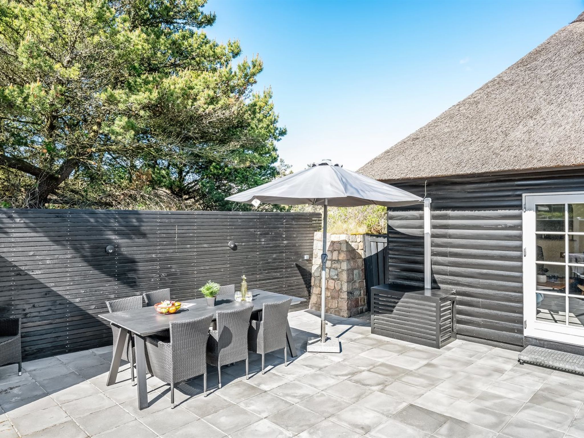 "Aila" - 1.4km from the sea-Outside