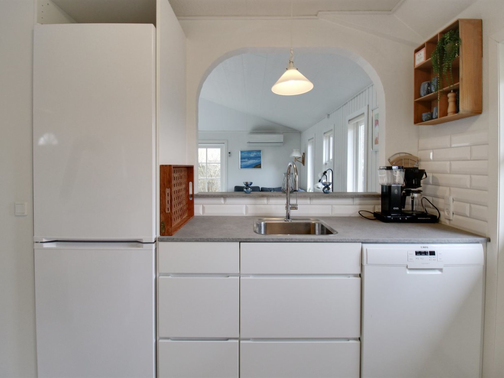 "Aila" - 1.4km from the sea-Dedans
