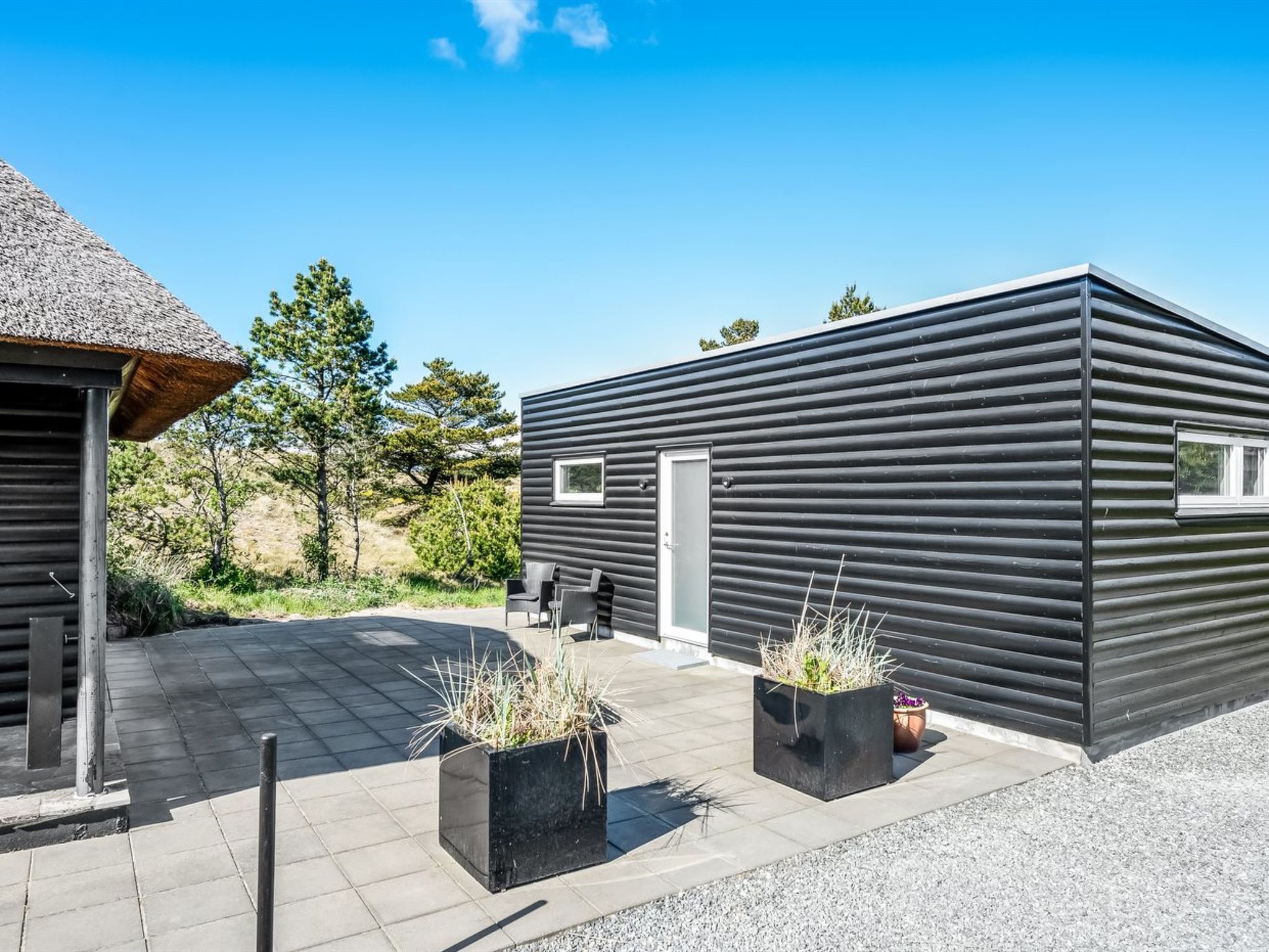 "Aila" - 1.4km from the sea-Dehors