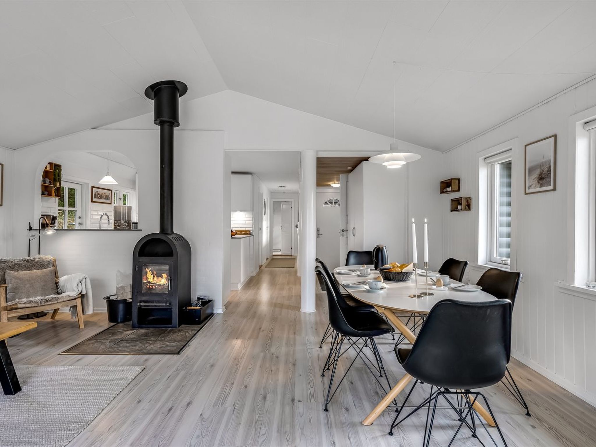 "Aila" - 1.4km from the sea - Inside