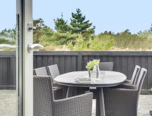 Sfeervol vakantiehuis met sauna op 1,6 km van de zee in Blåvand - thumbnail 4