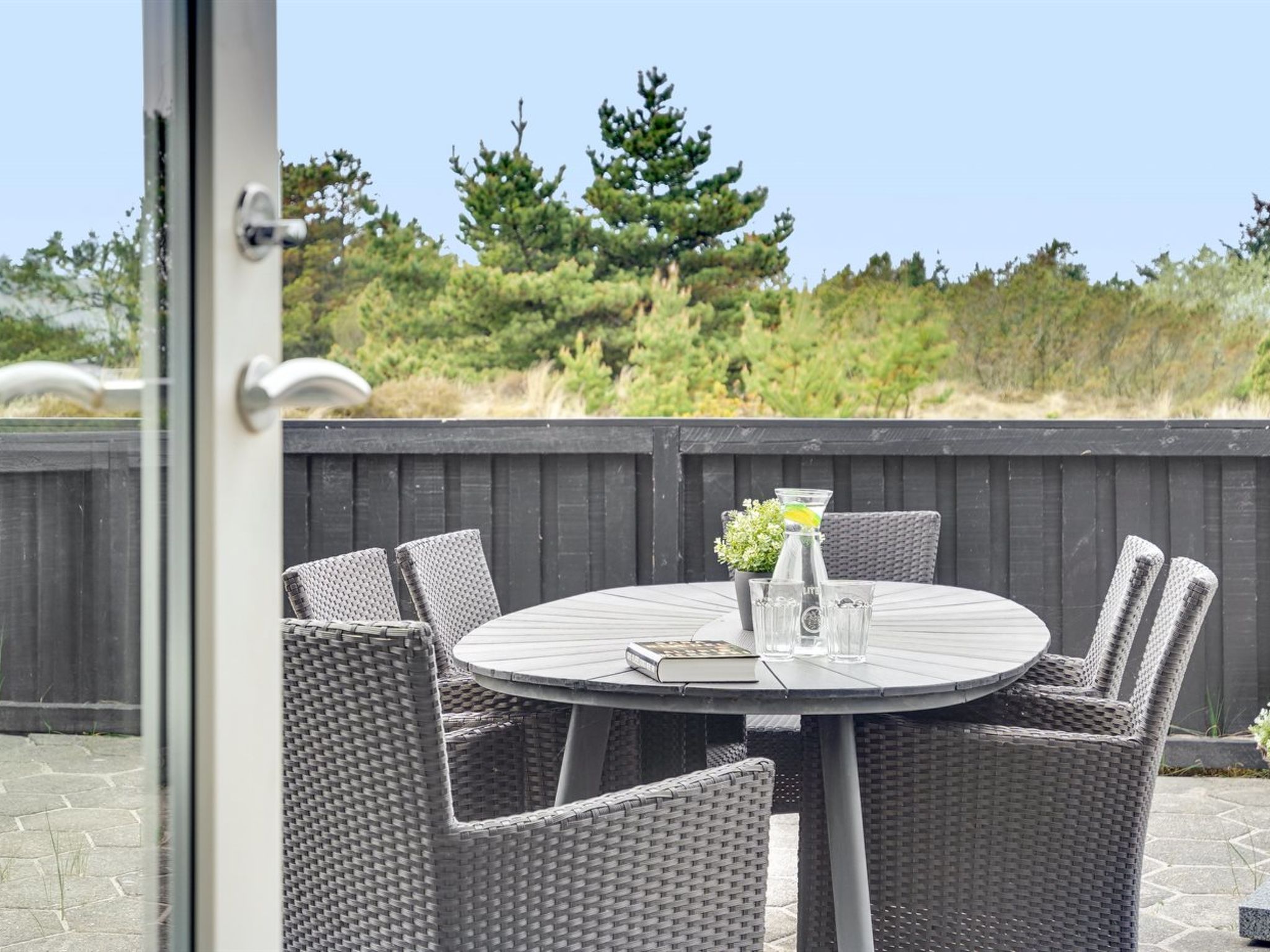 "Vladan" - 1.6km from the sea-Buiten