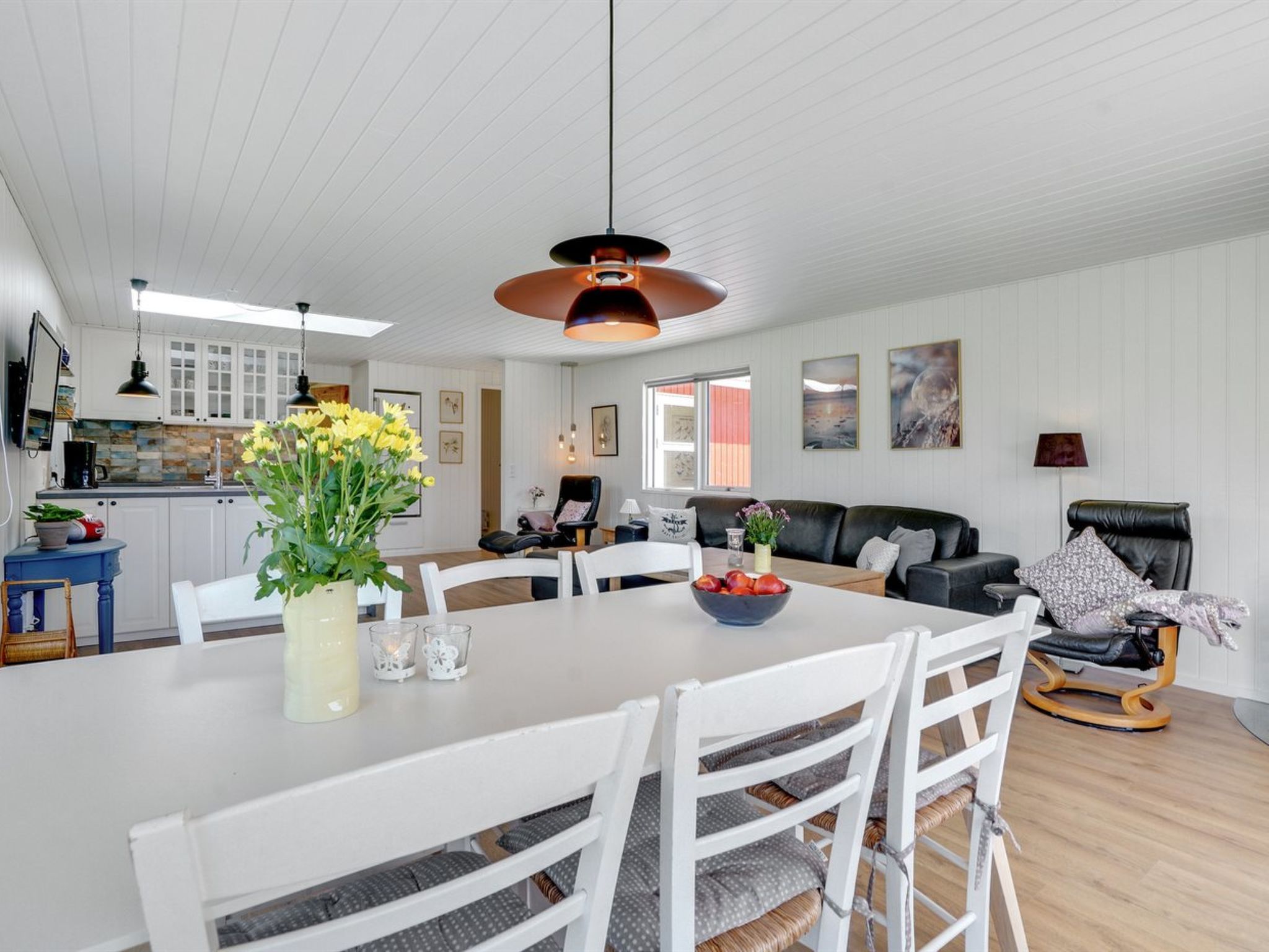 "Thorvor" - 1.5km from the sea - Binnen