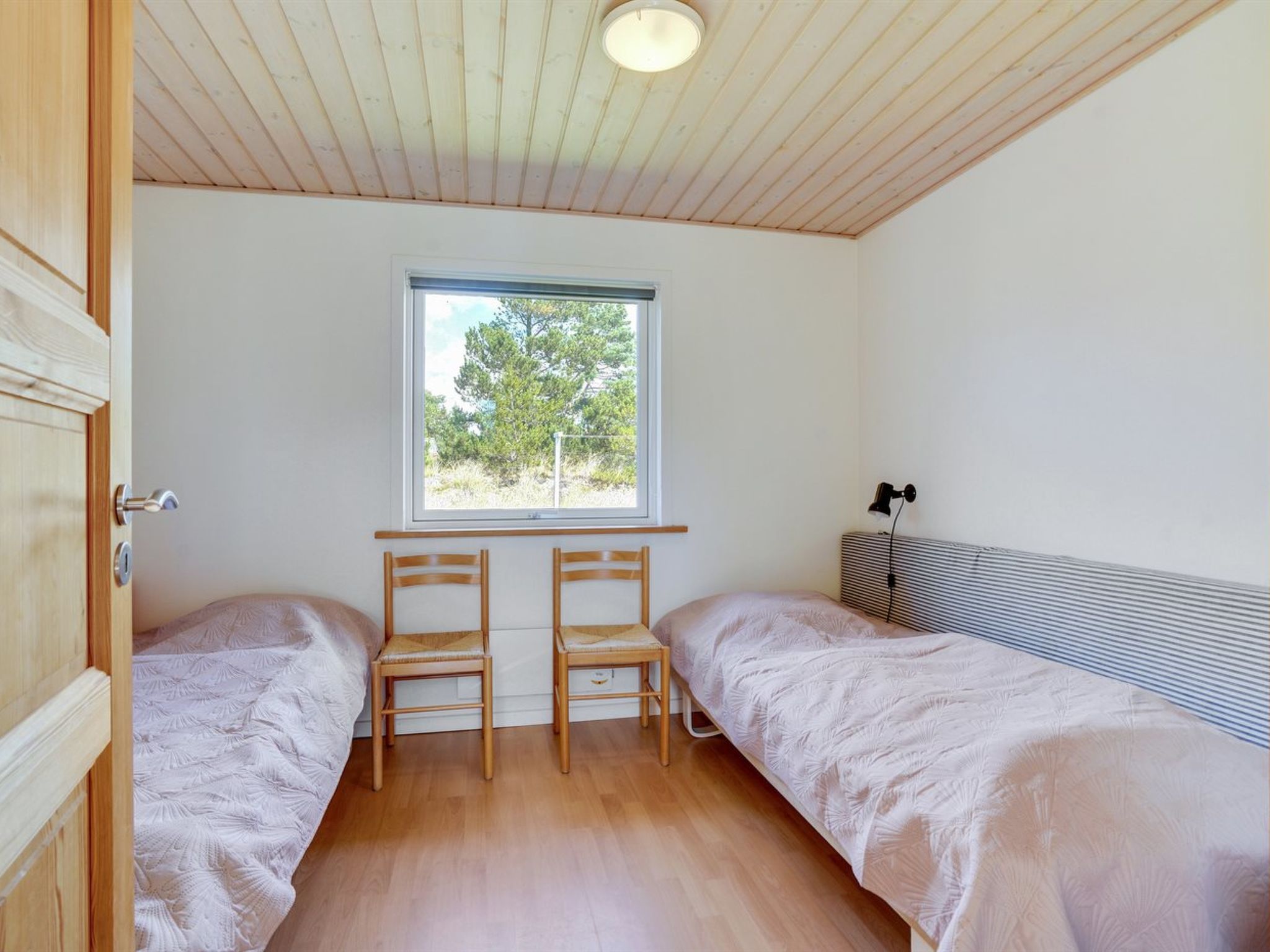 "Thorvor" - 1.5km from the sea - Binnen