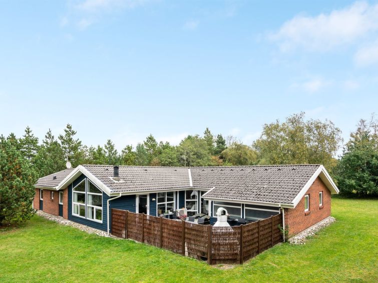 Search and Stay destination Ho, Denmark from AU$ 533. "Elika" - 900m to the inlet in Western Jutland