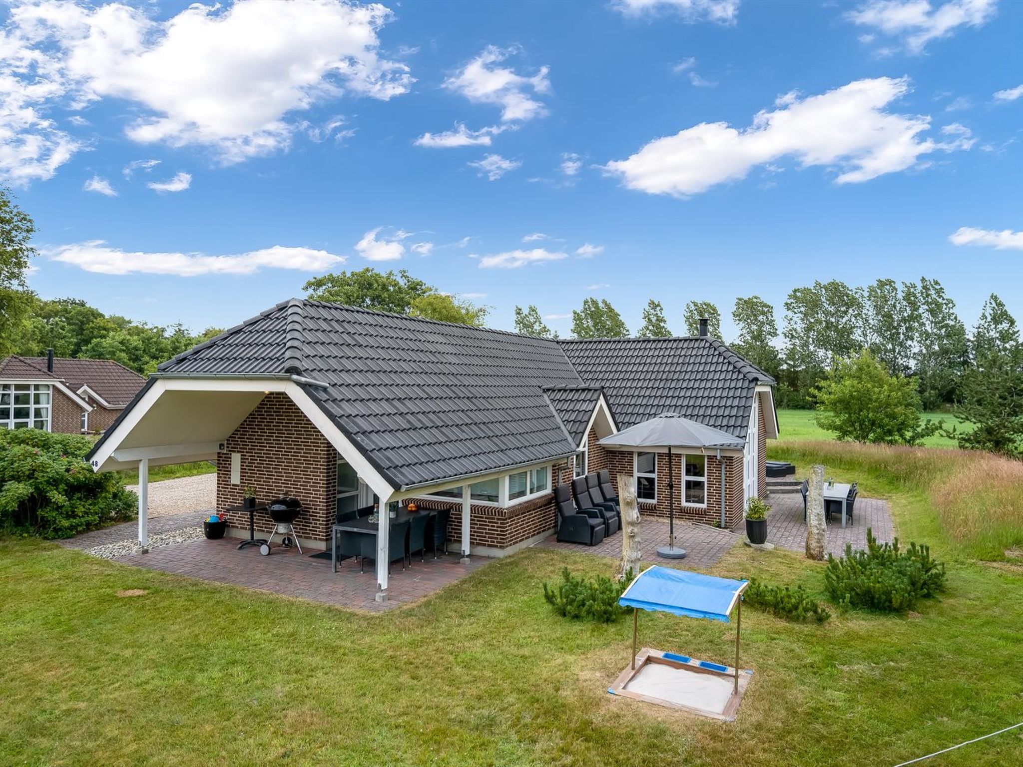 "Annlis" - 4km from the sea - Buiten