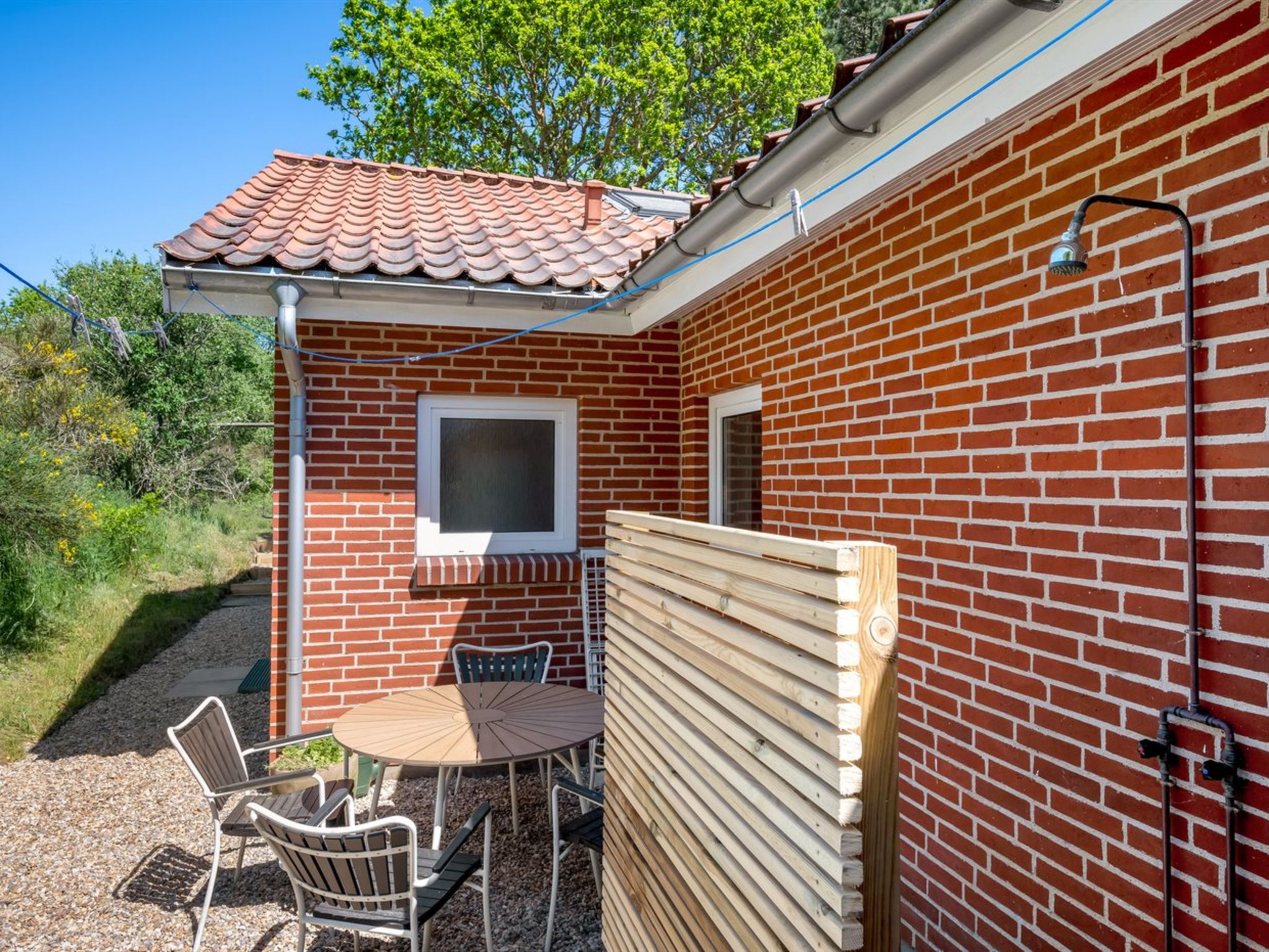 "Anniesette" - 1.5km from the sea - Buiten