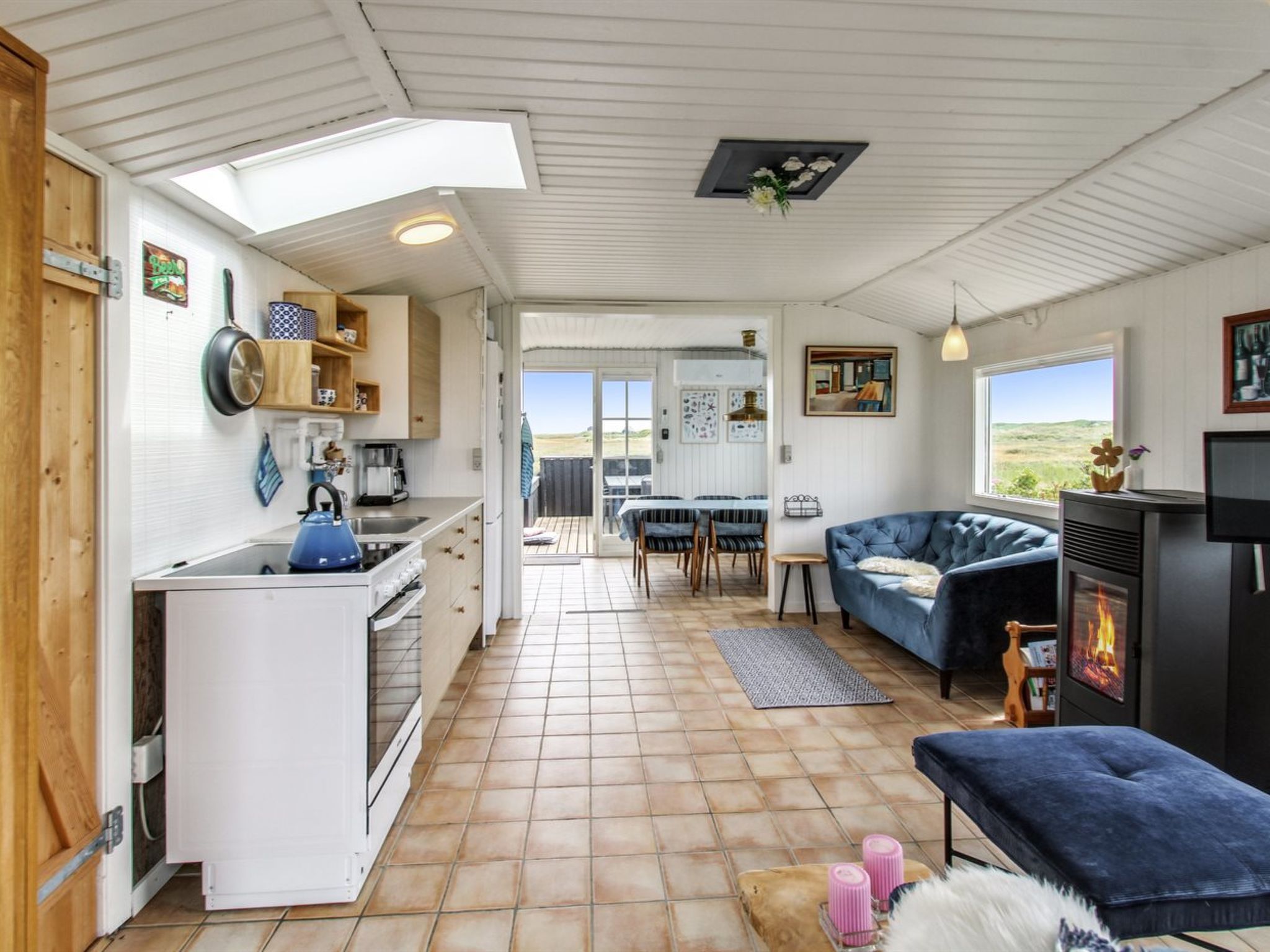 "Inka" - 100m from the sea - Binnen
