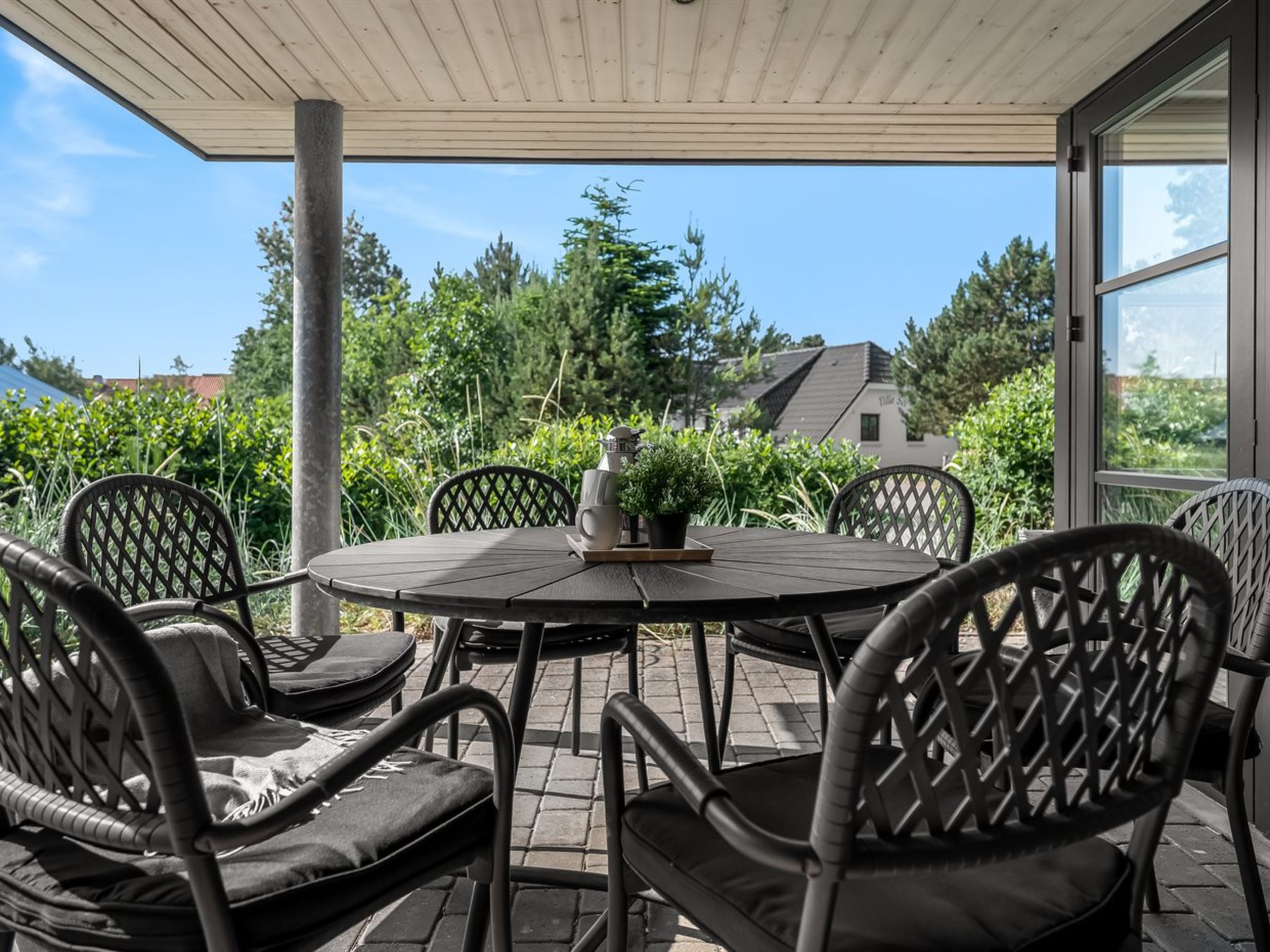 "Elsi" - 1.3km from the sea
