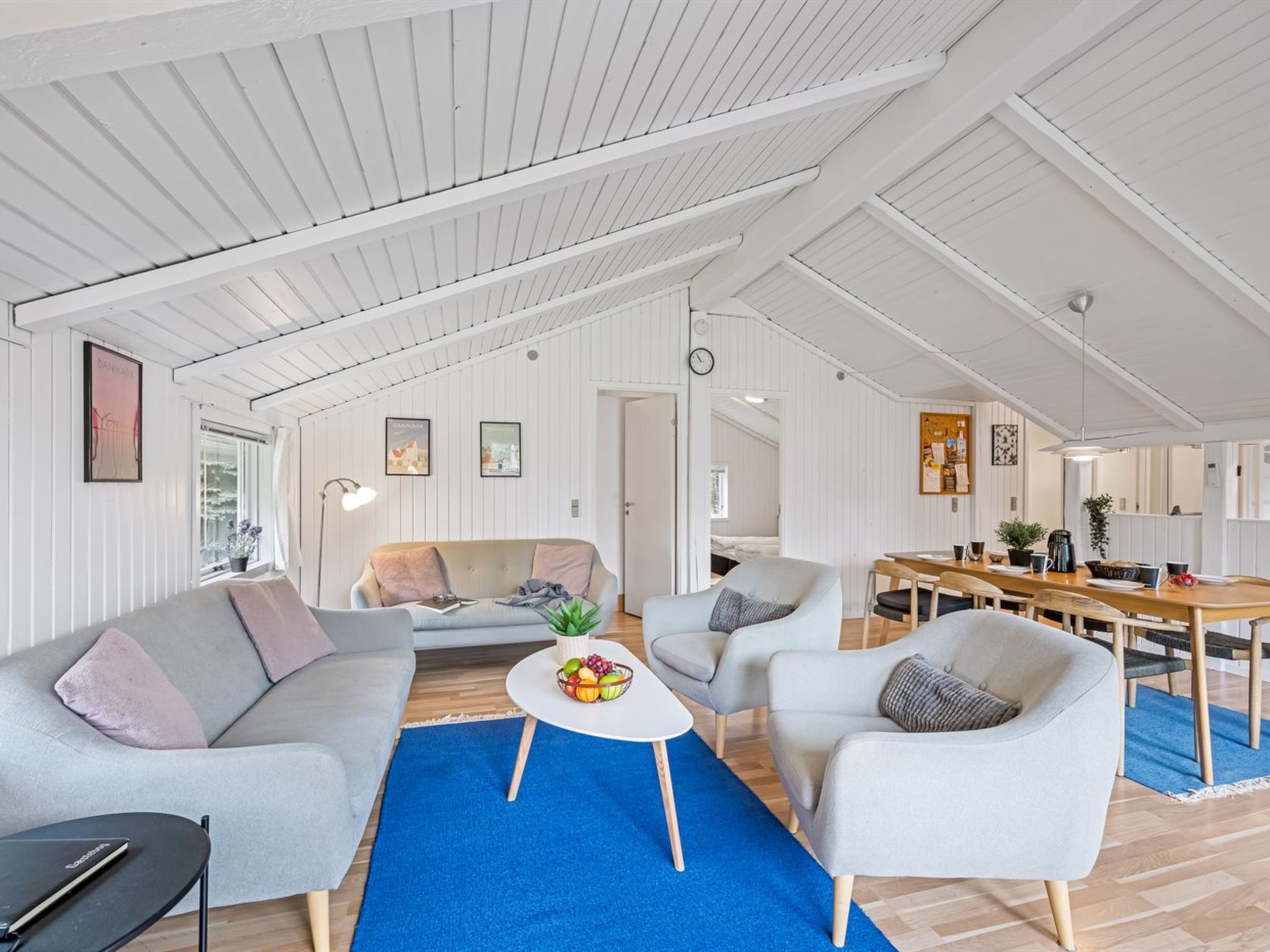 "Orm" - 2.3km from the sea - Binnen