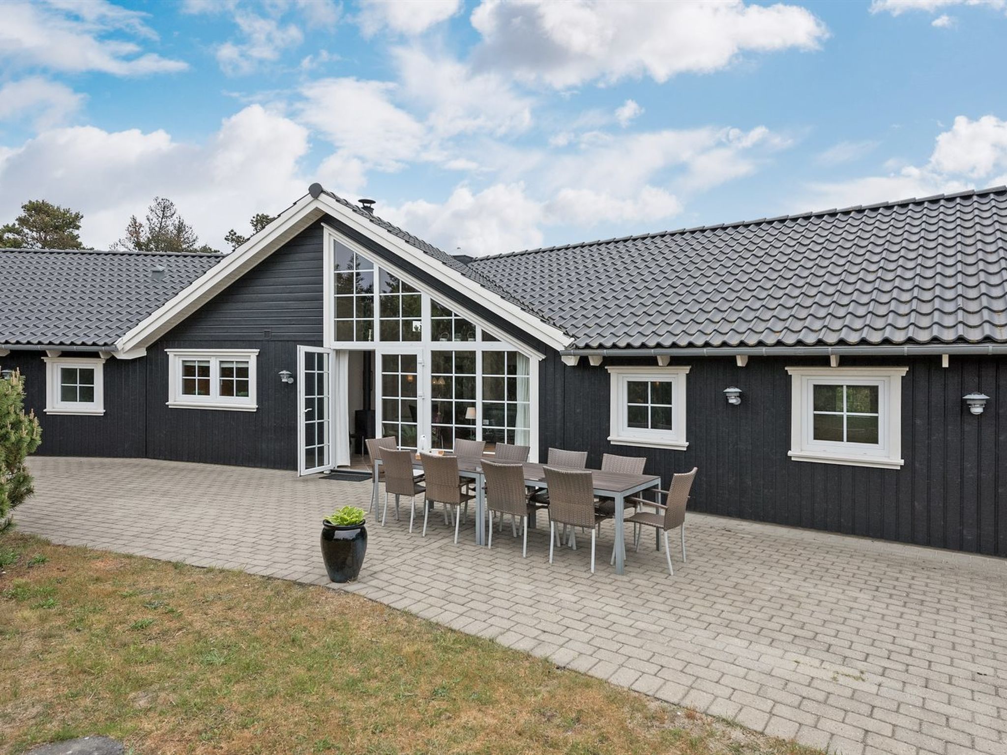 "Sighwaldi" - 900m from the sea - Outside