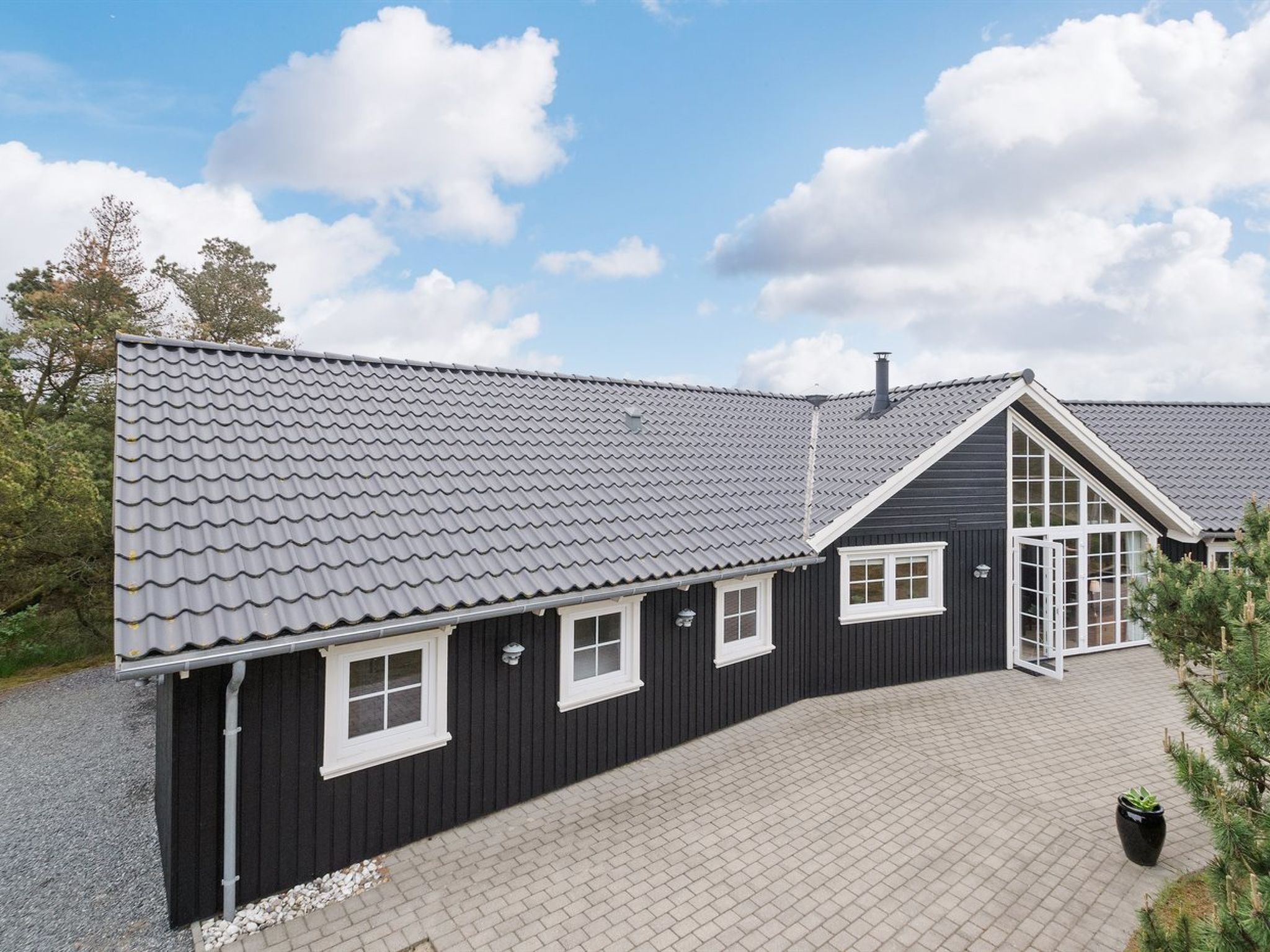 "Sighwaldi" - 900m from the sea - Outside