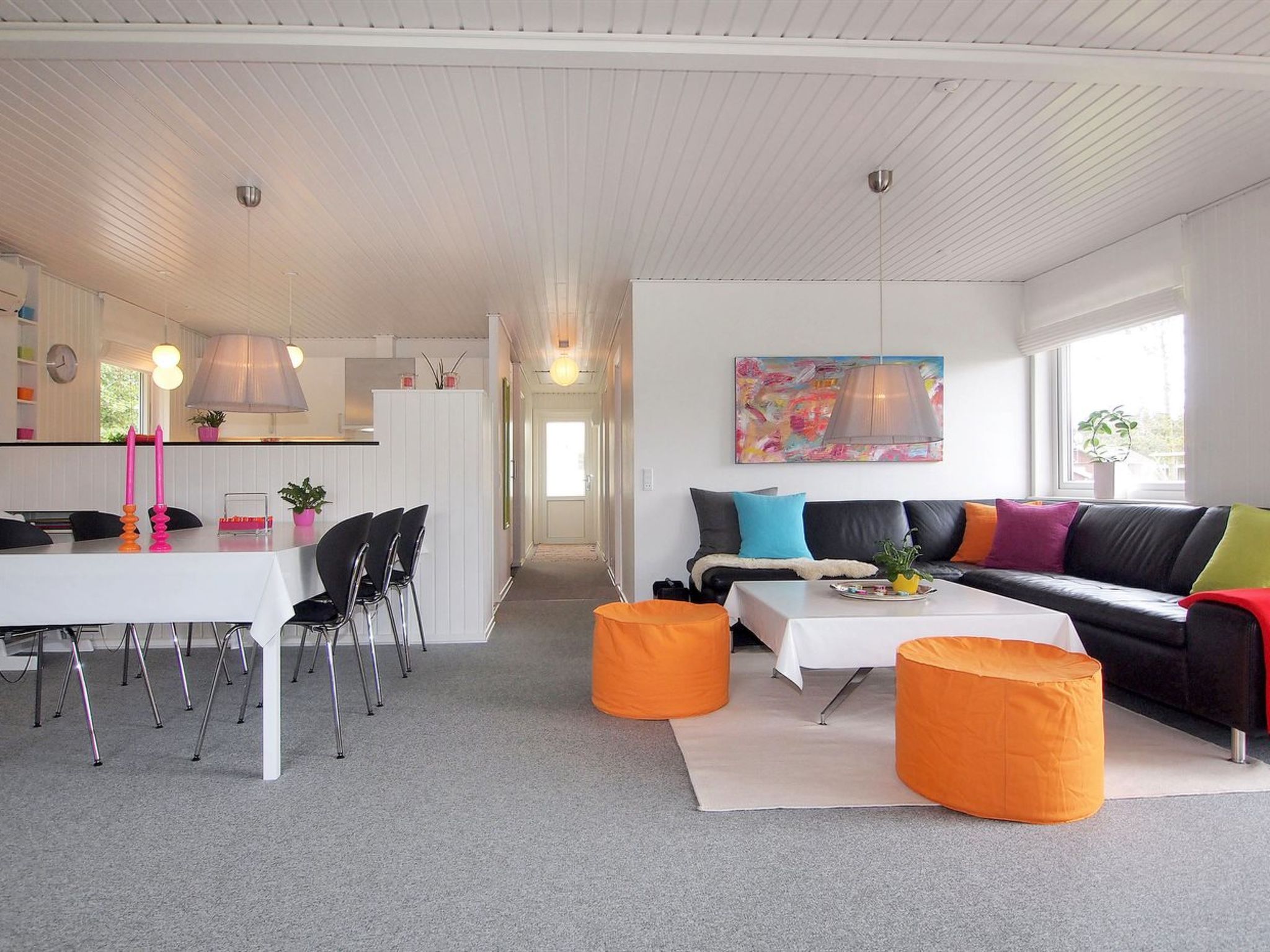 "Kadir" - 500m from the sea - Binnen