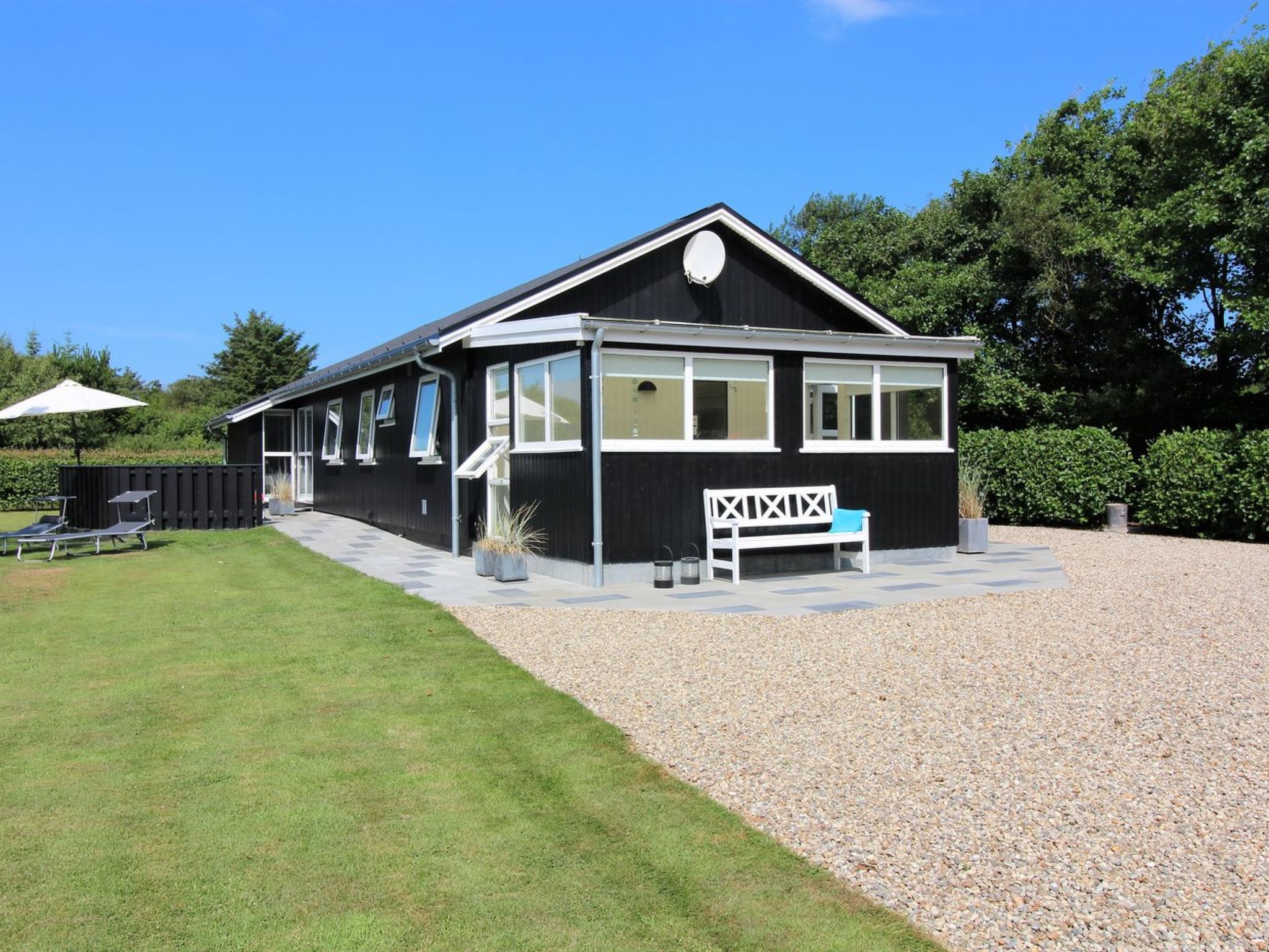 "Kadir" - 500m from the sea - Buiten