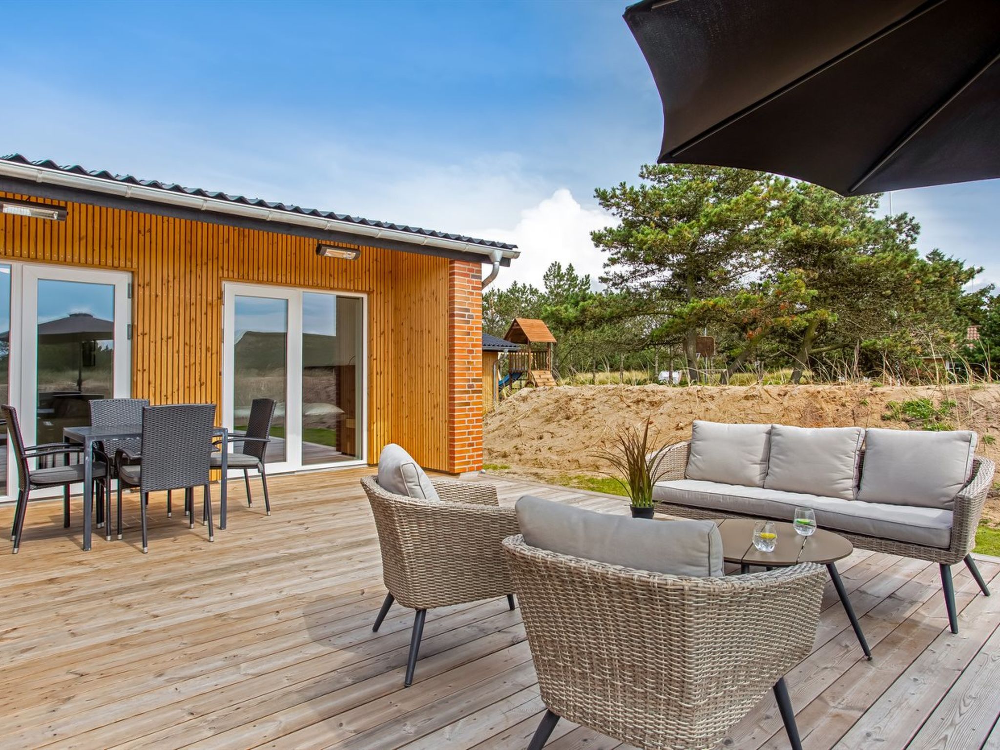 "Dirtje" - 200m from the sea — Terrace (4 of 39)