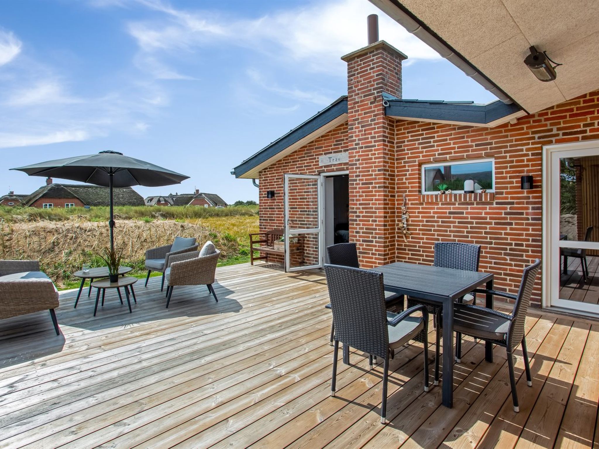 "Dirtje" - 200m from the sea — Terrace (5 of 39)