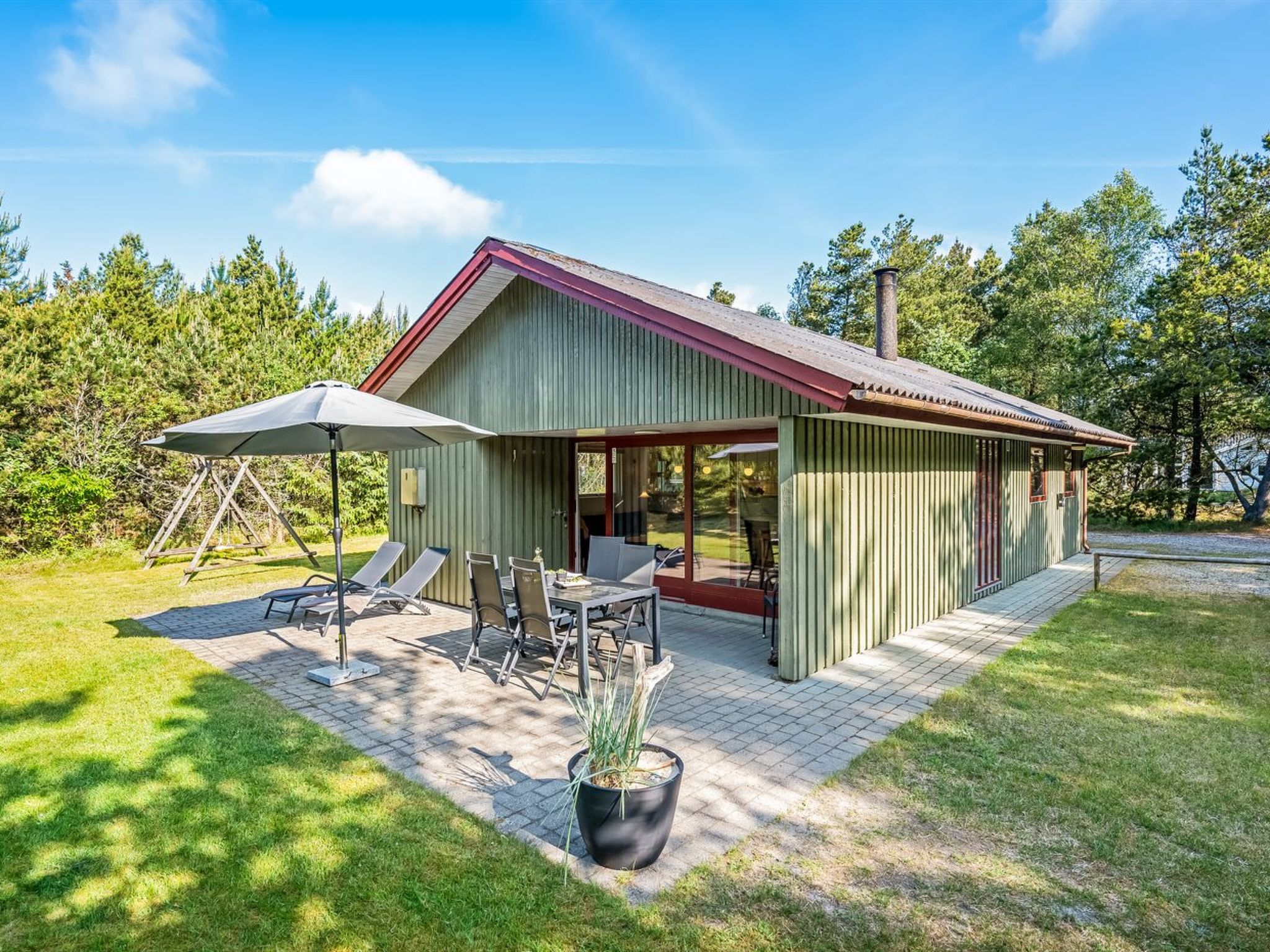 "Yngvy" - 1.3km from the sea