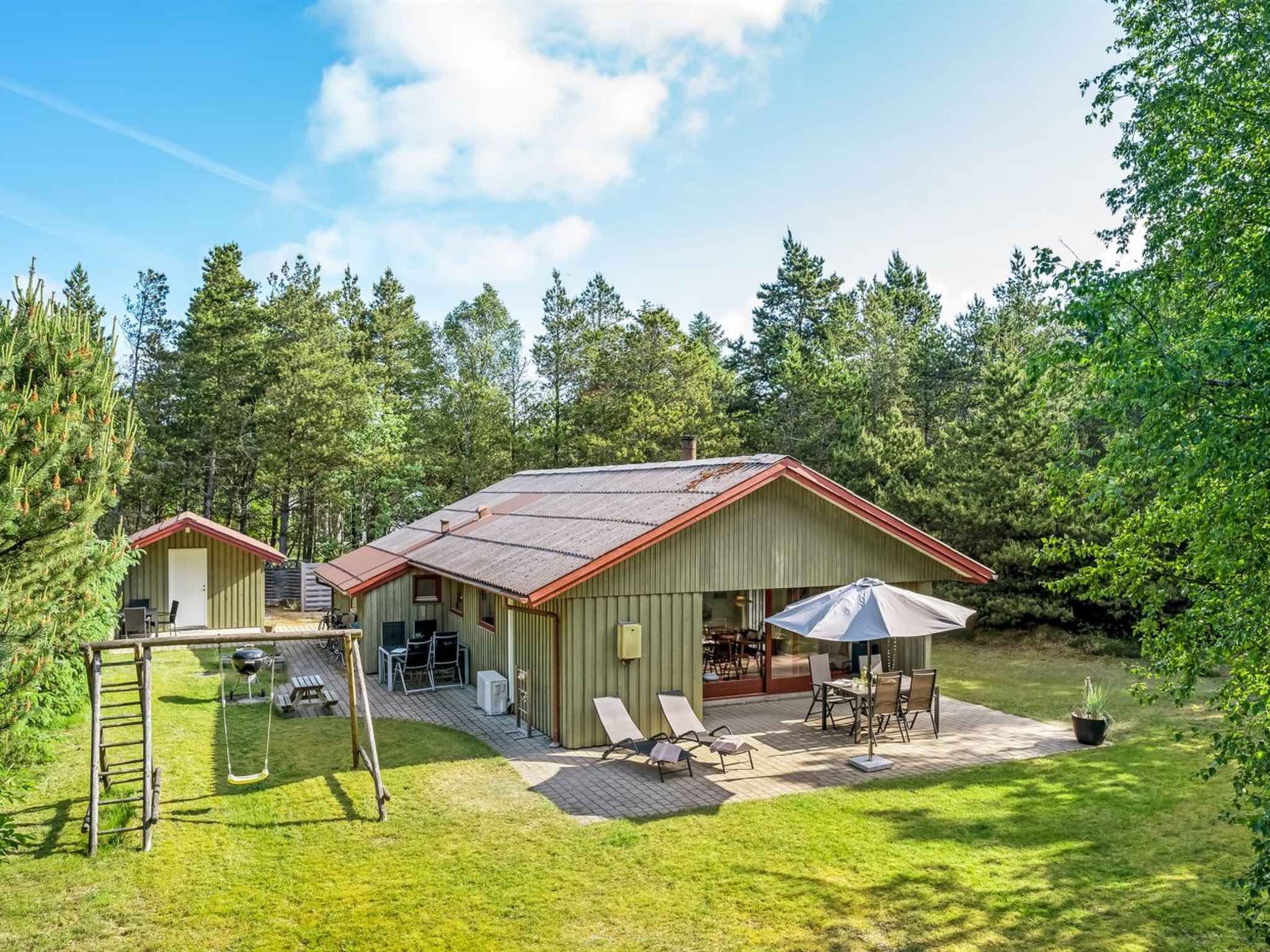 "Yngvy" - 1.3km from the sea