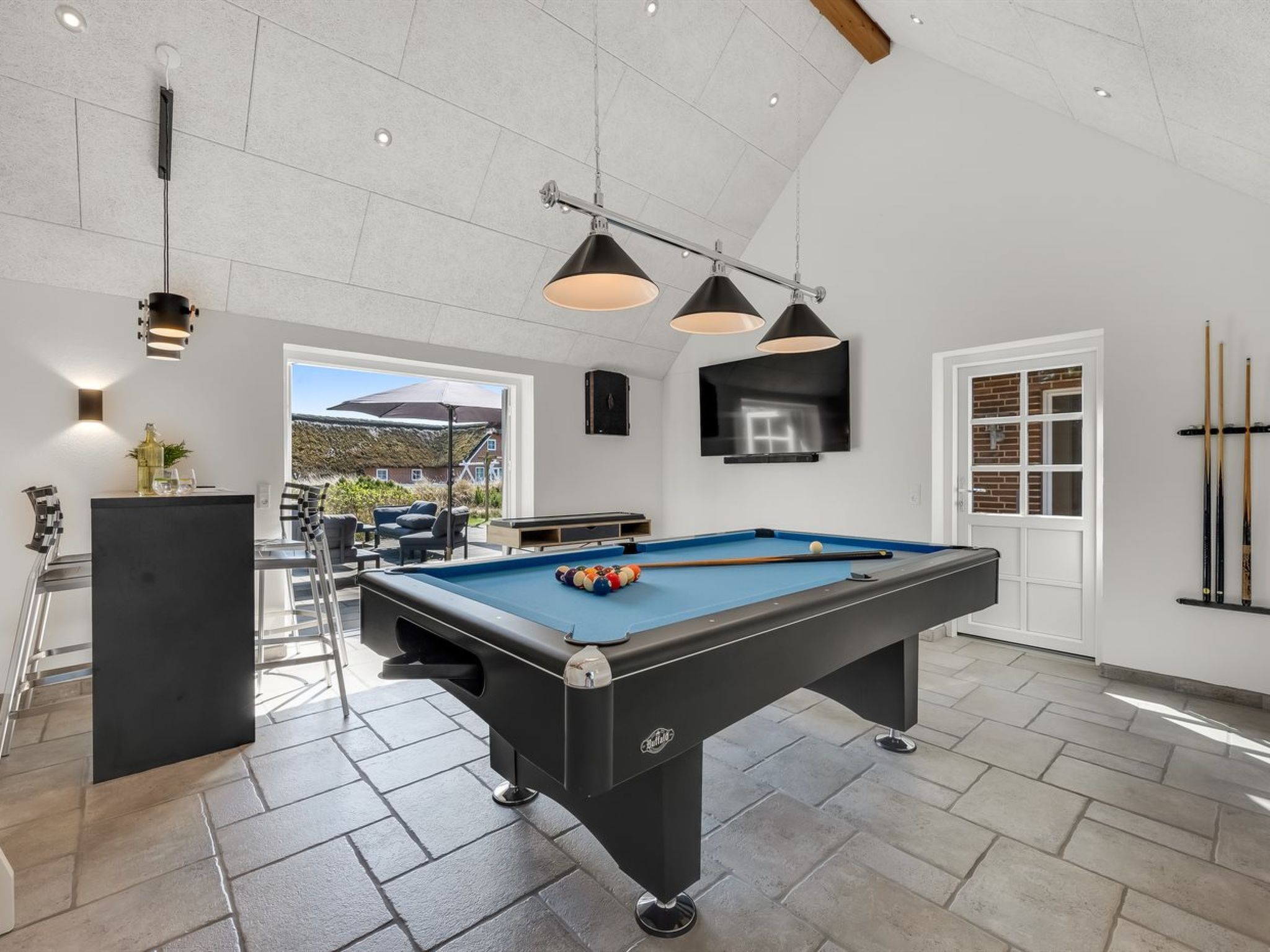 "Adia" - 300m from the sea-Inside