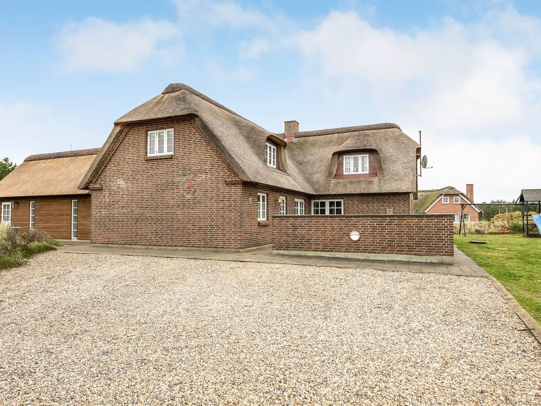 "Adia" - 300m from the sea-Buiten