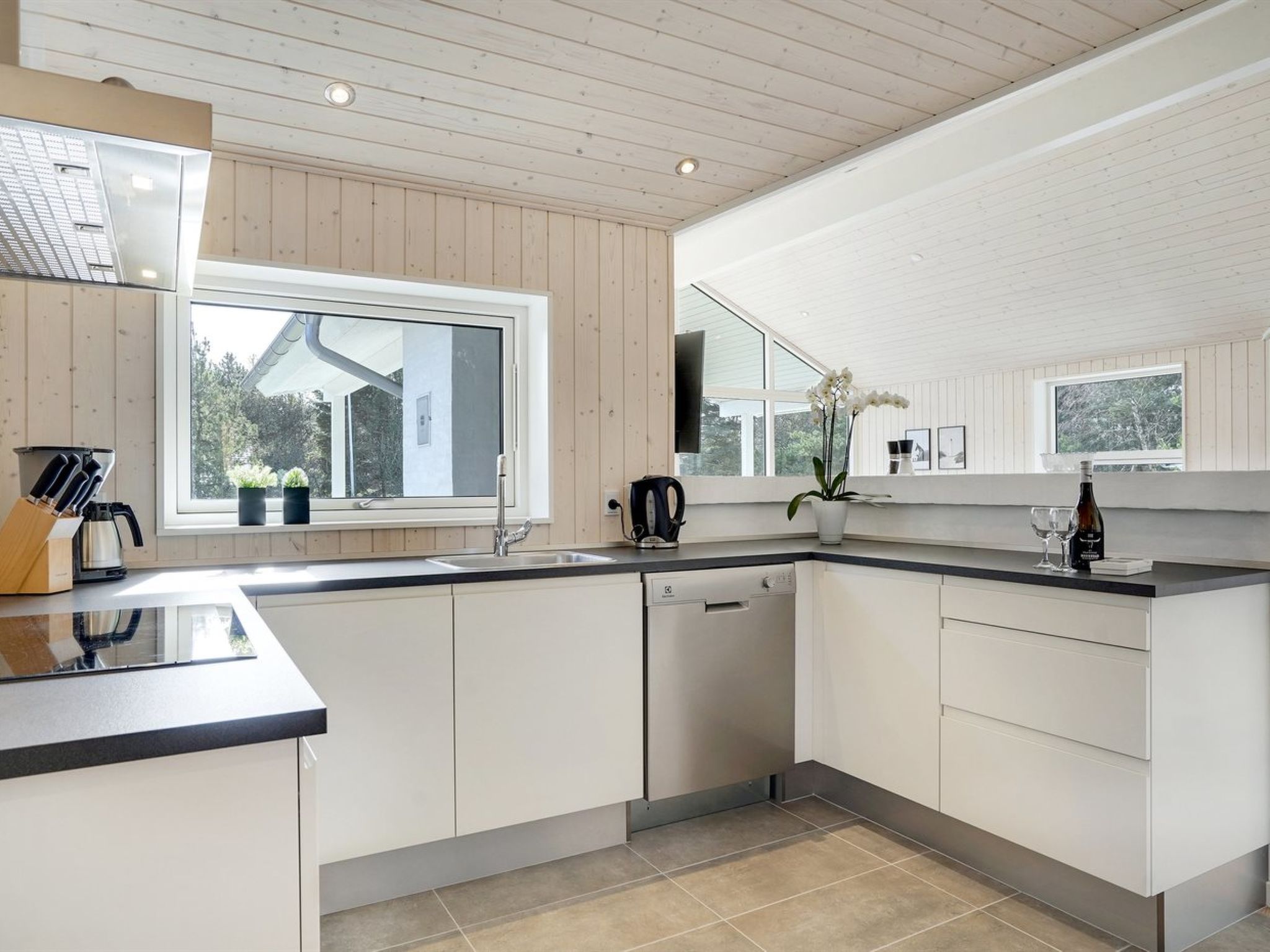 "Dior" - 1.4km from the sea - Drinnen