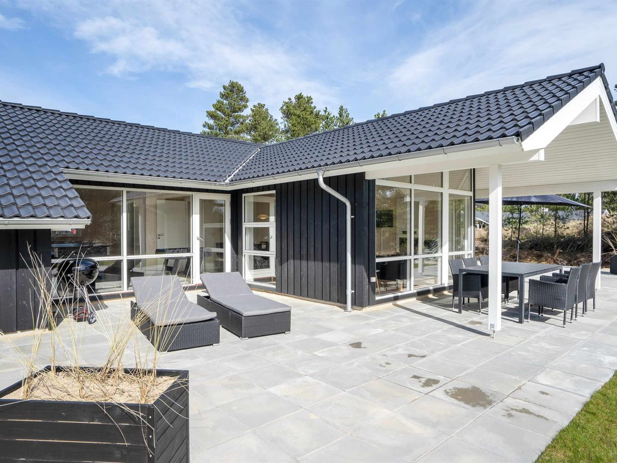 "Dior" - 1.4km from the sea-Buiten