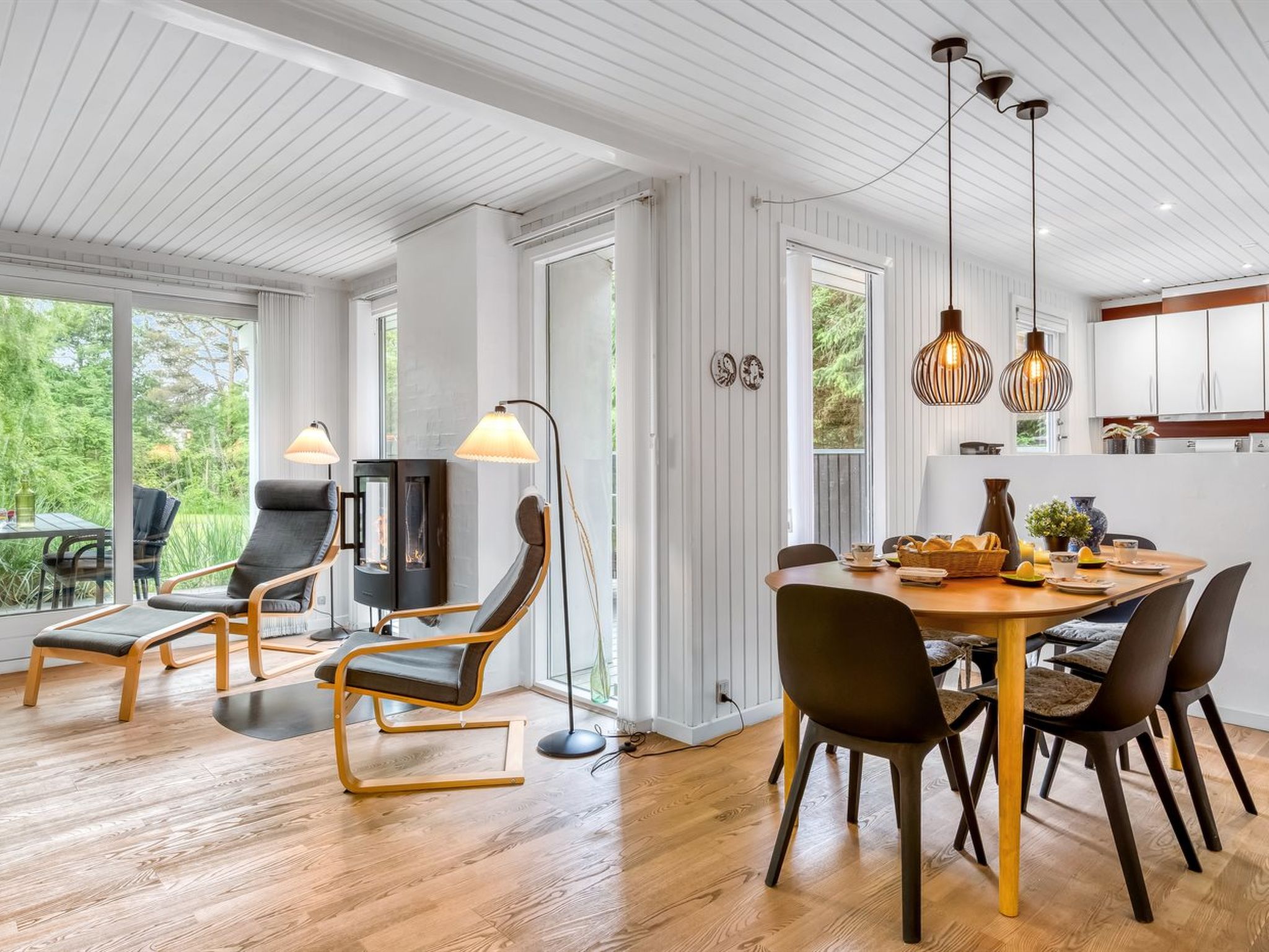 "Atla" - 2.5km from the sea