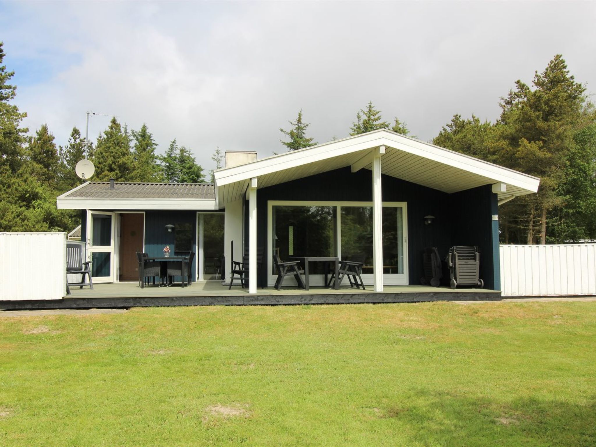 "Atla" - 2.5km from the sea