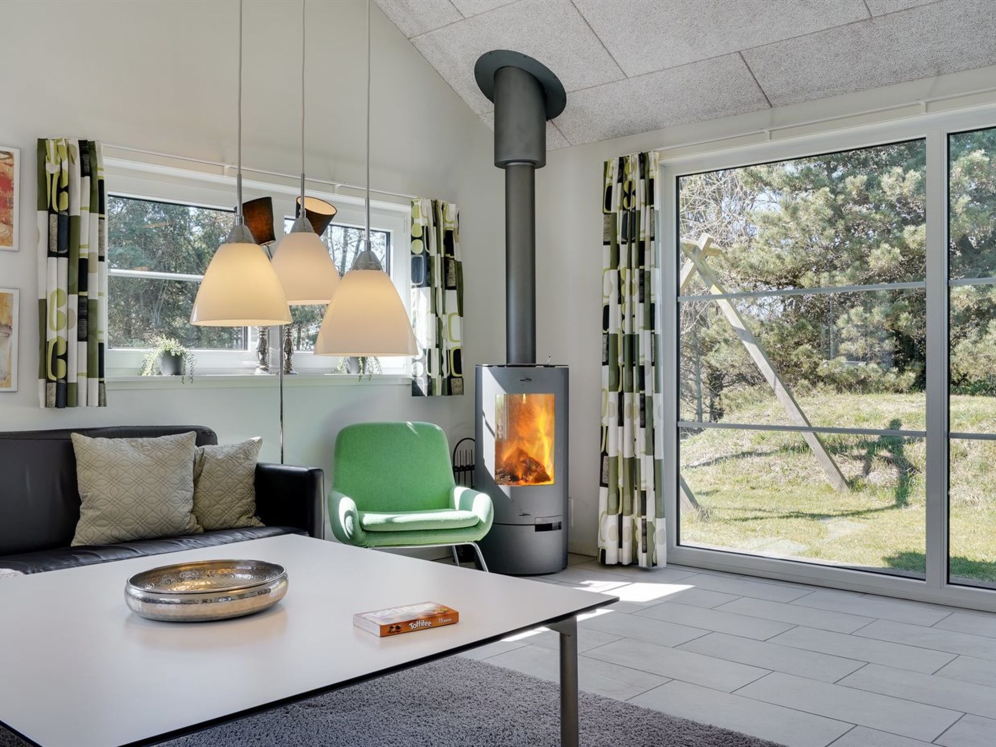 "Lova" - 600m from the sea - Binnen