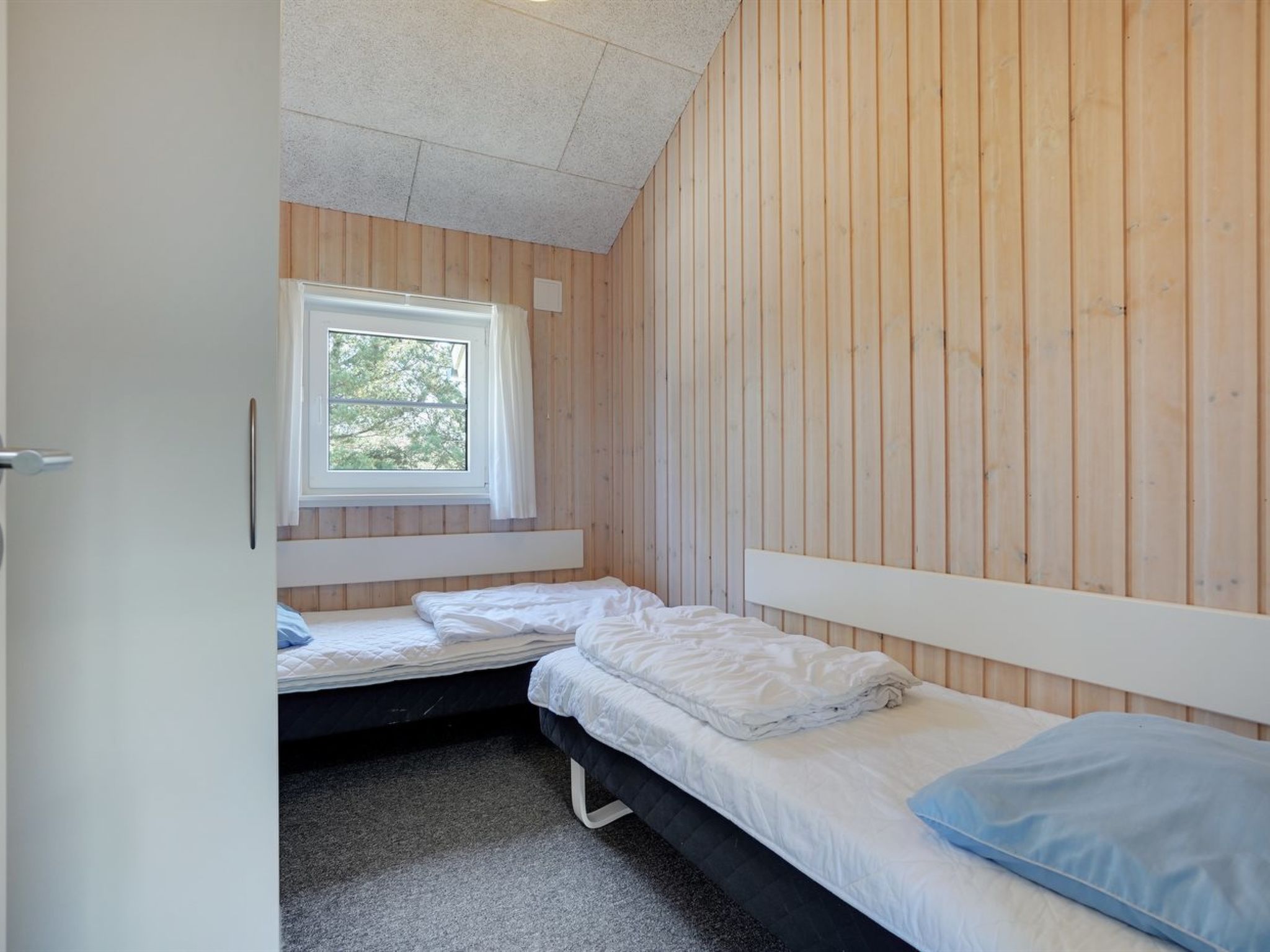"Lova" - 600m from the sea - Binnen