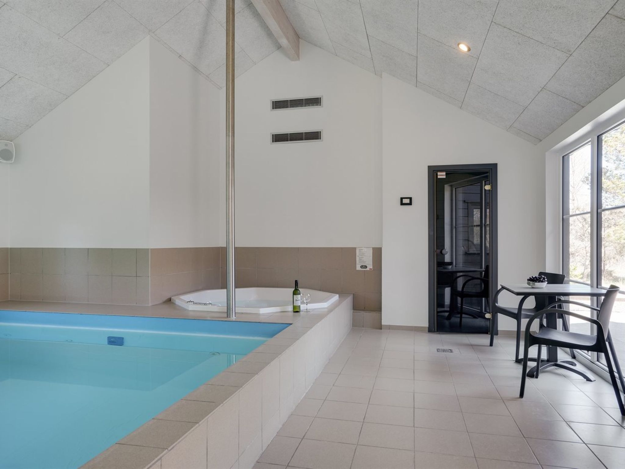 "Lova" - 600m from the sea-Buiten