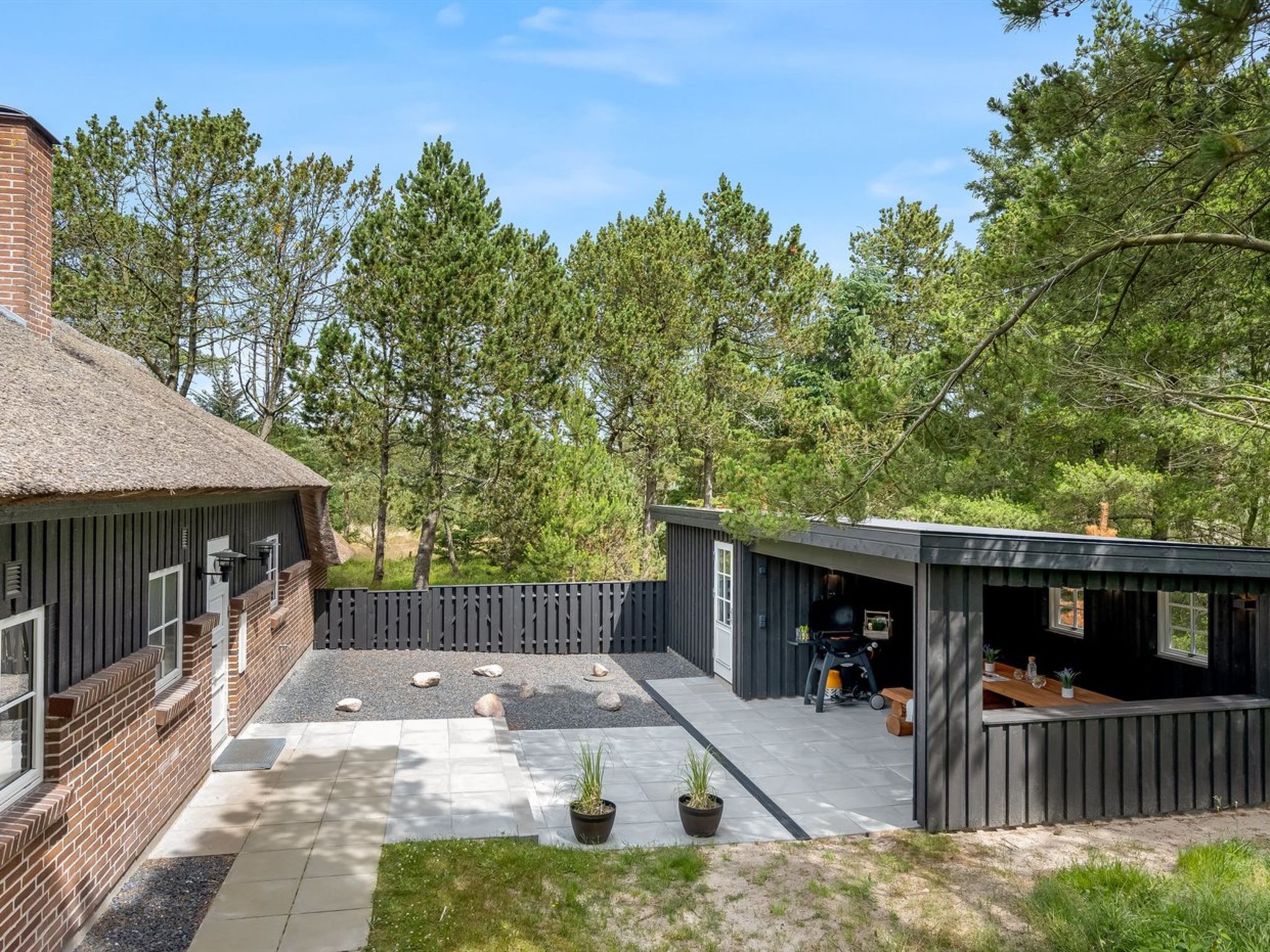 "Alwina" - 2.5km from the sea - Buiten