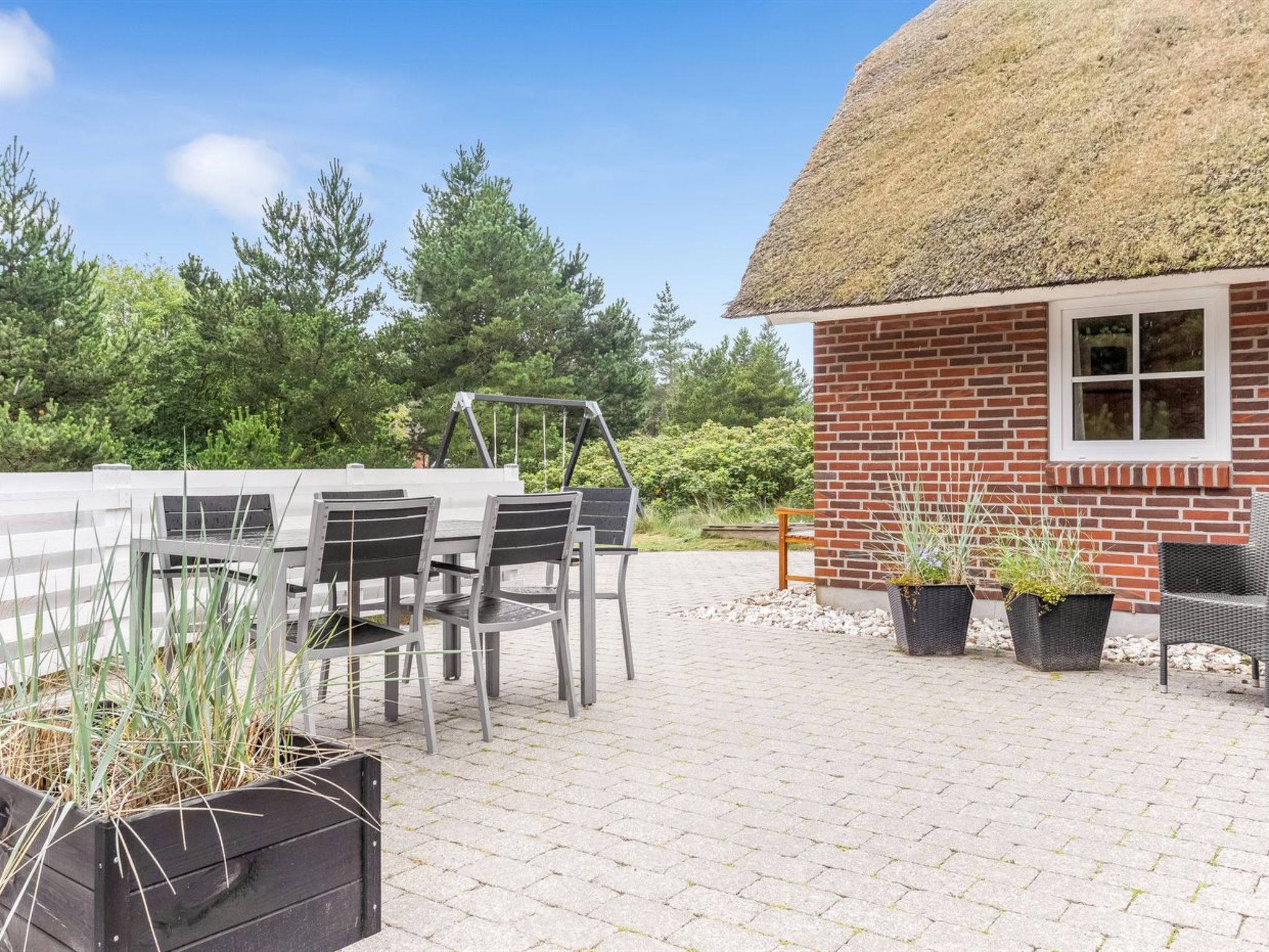 "Ronna" - 2.2km from the sea - Buiten