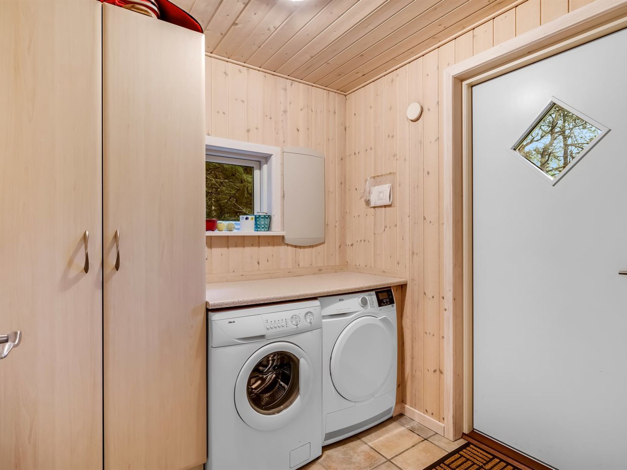 "Mart" - 1.6km from the sea