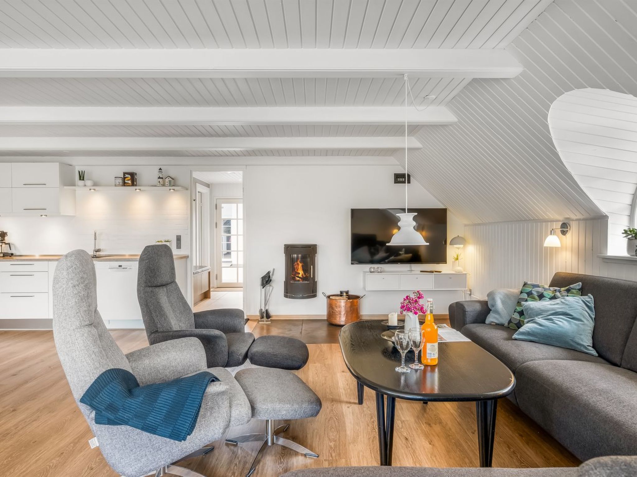 "Rasmina" - 1.2km from the sea - Binnen