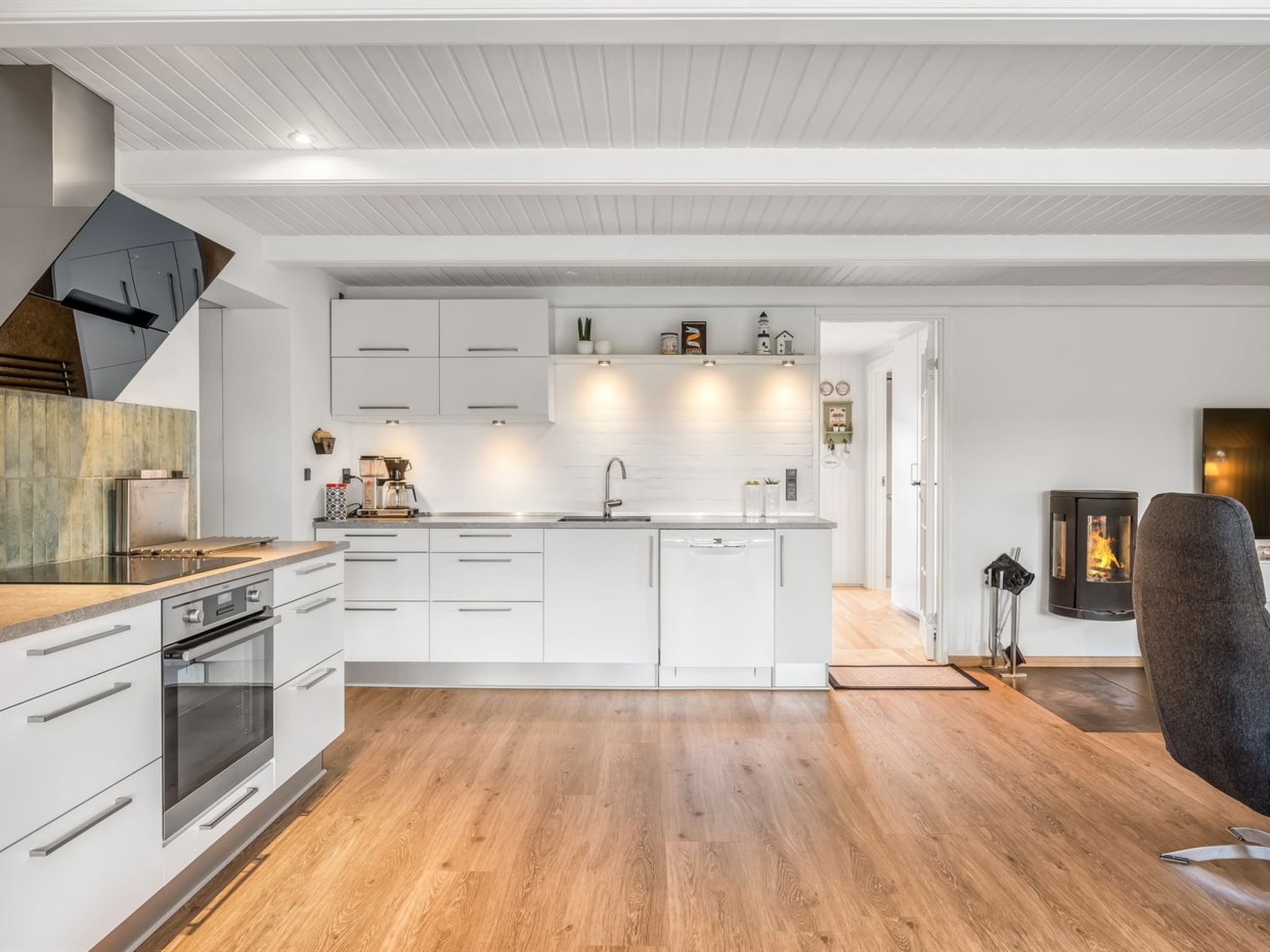 "Rasmina" - 1.2km from the sea - Binnen