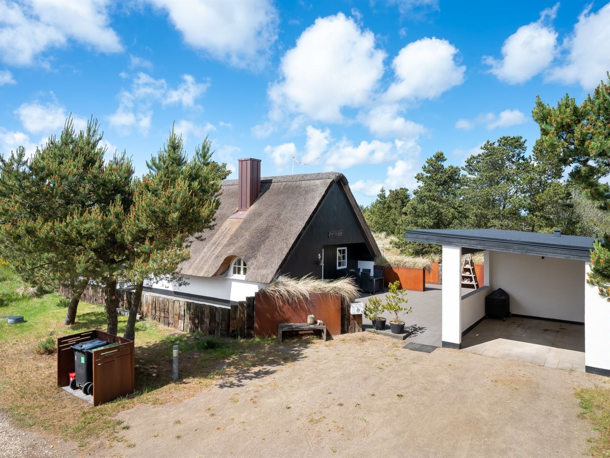 "Rasmina" - 1.2km from the sea - Buiten