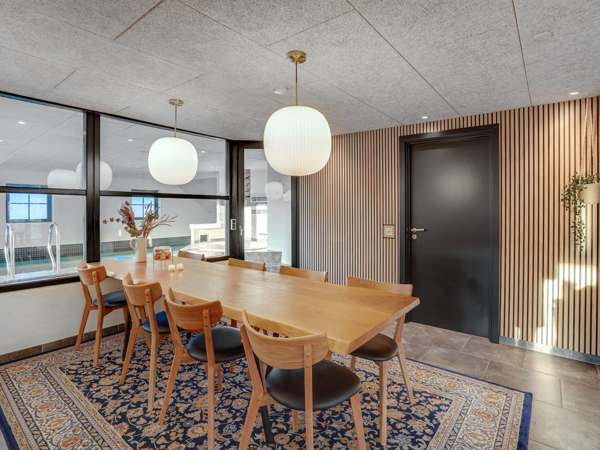 "Oskari" - 1.3km from the sea - Inside