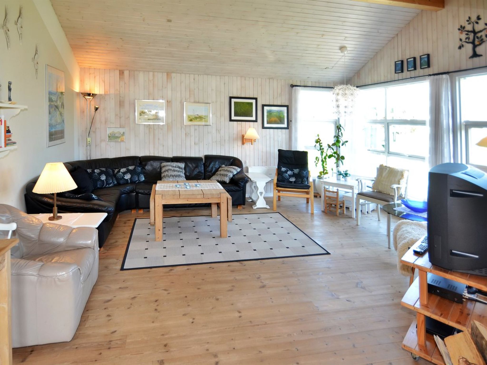 "Annalina" - 1.1km from the sea - Binnen