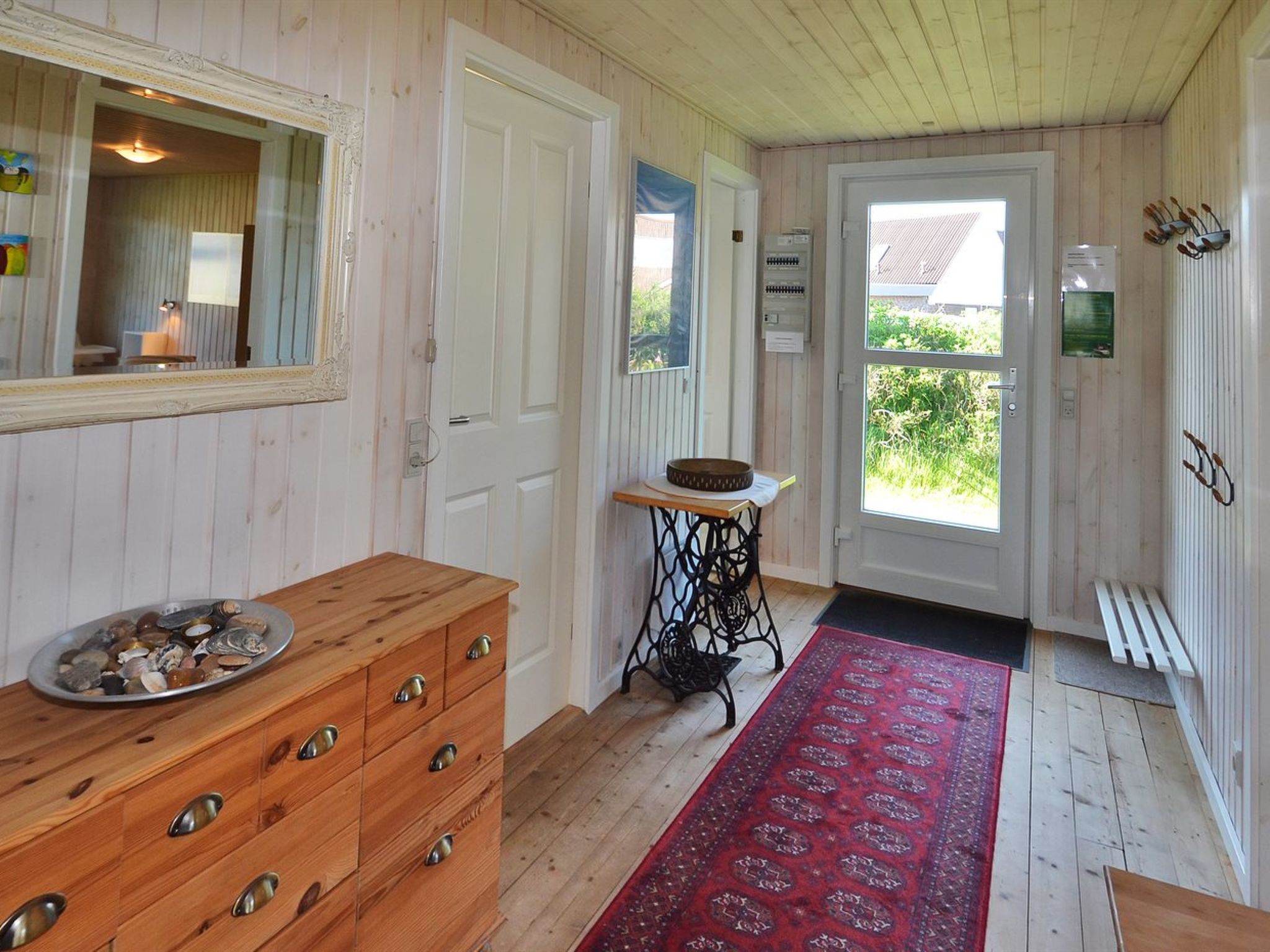 "Annalina" - 1.1km from the sea - Binnen