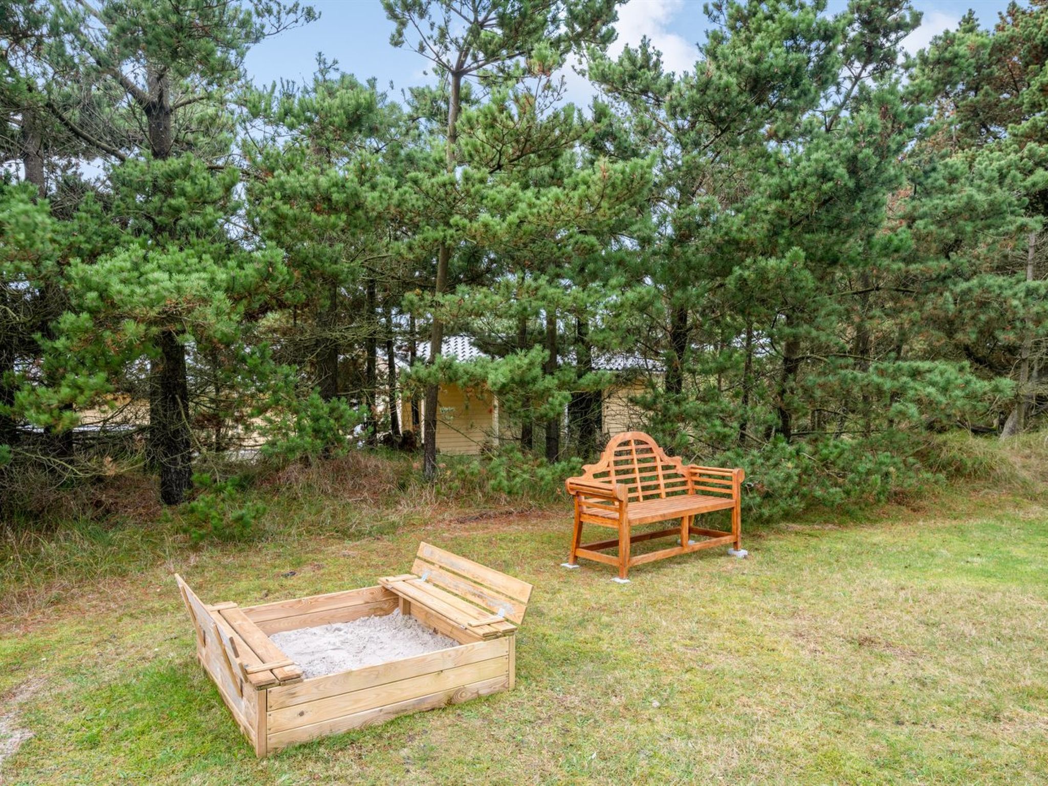 "Edeltraut" - 900m from the sea - Buiten
