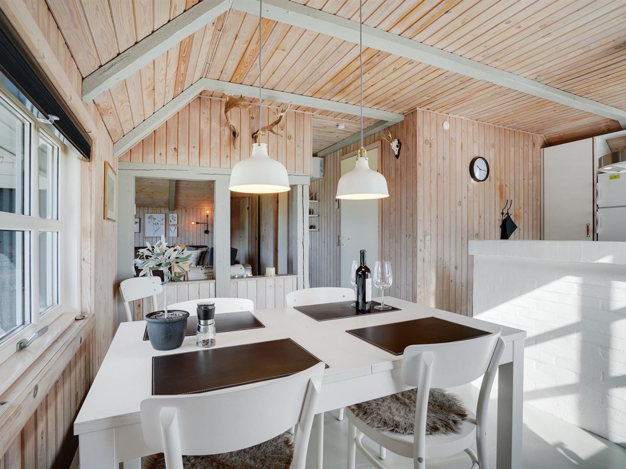 "Kajin" - 200m from the sea-Drinnen