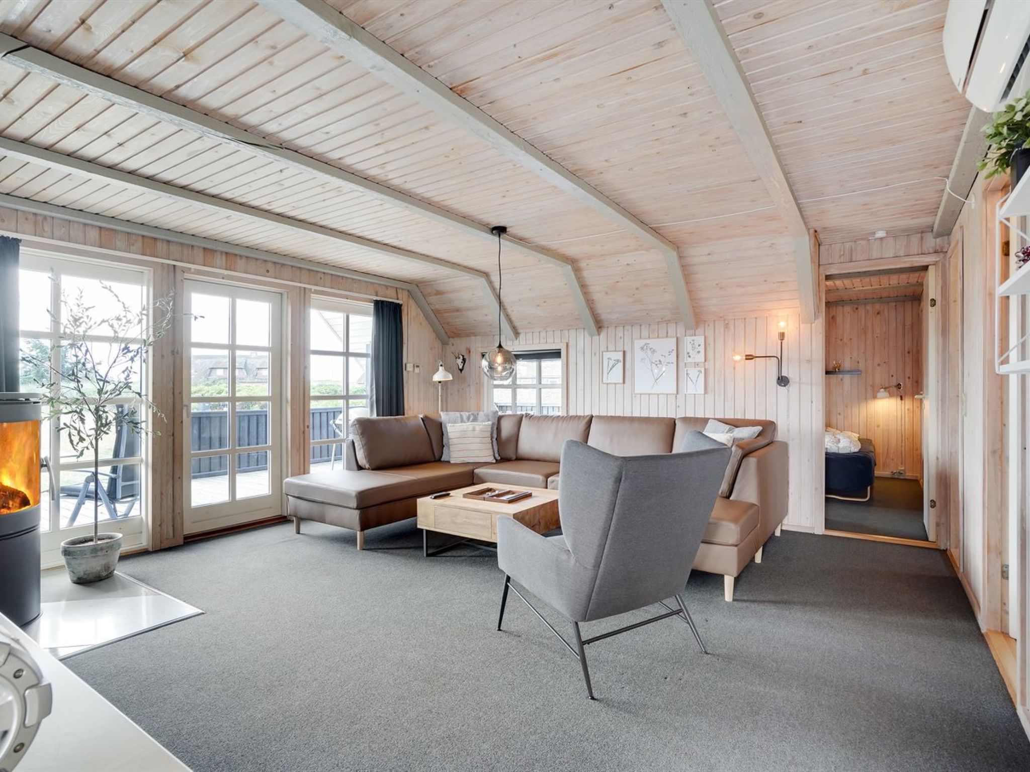 "Kajin" - 200m from the sea-Drinnen