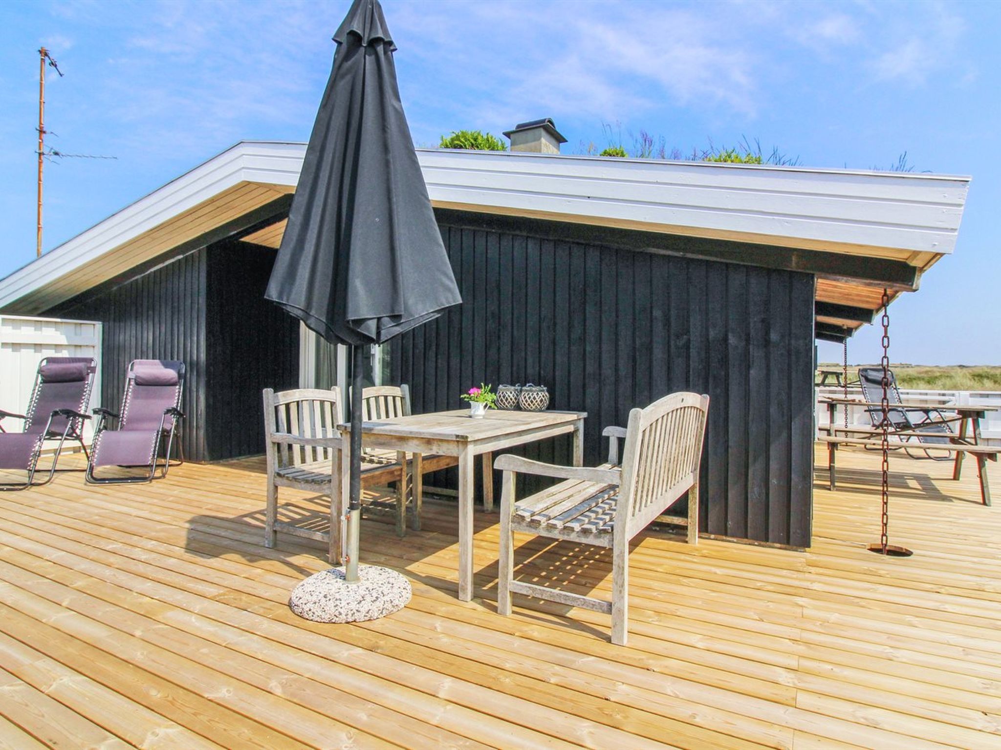 "Scarlett" - 300m from the sea-Buiten