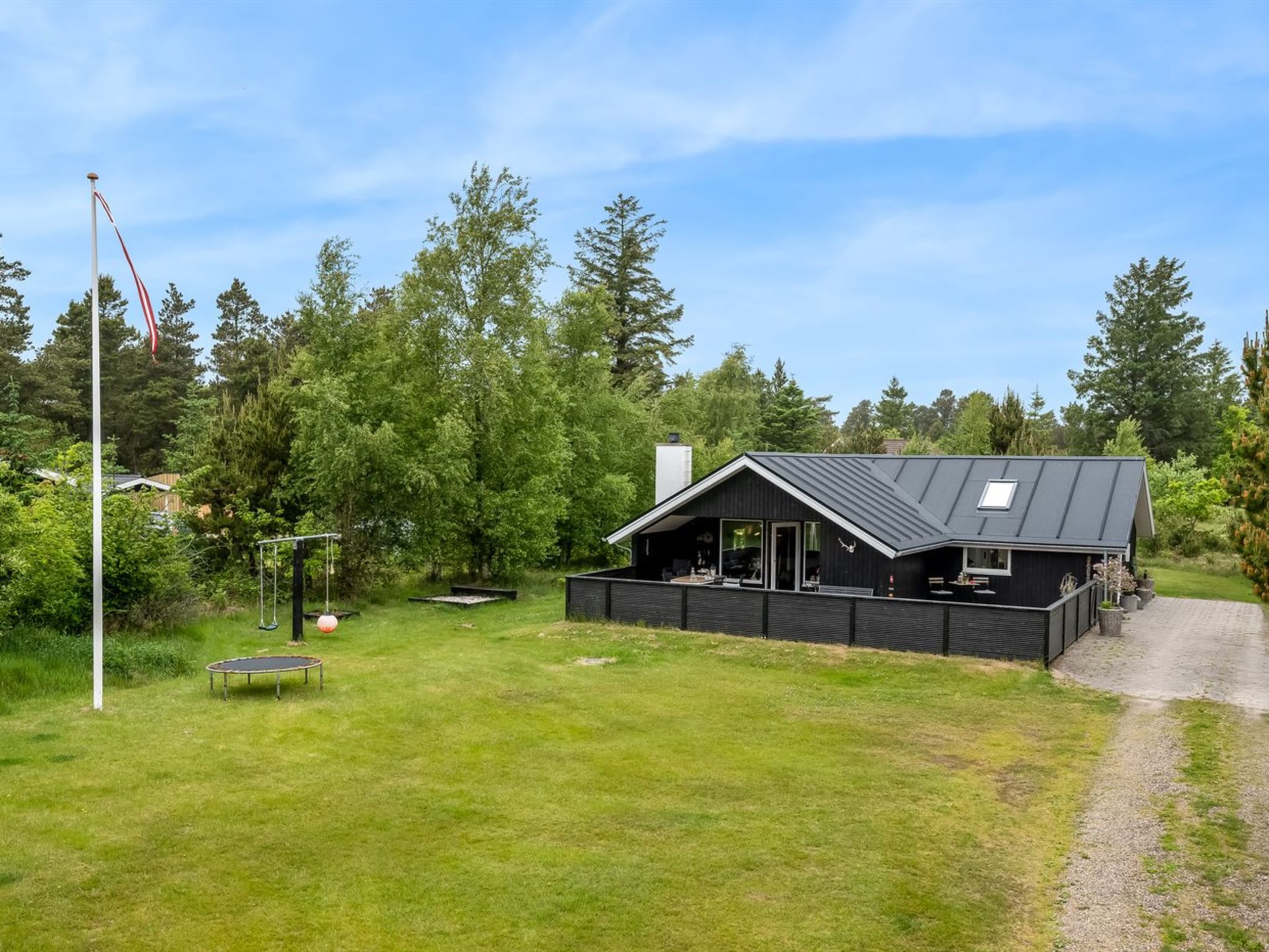 "Meinolf" - 2km from the sea