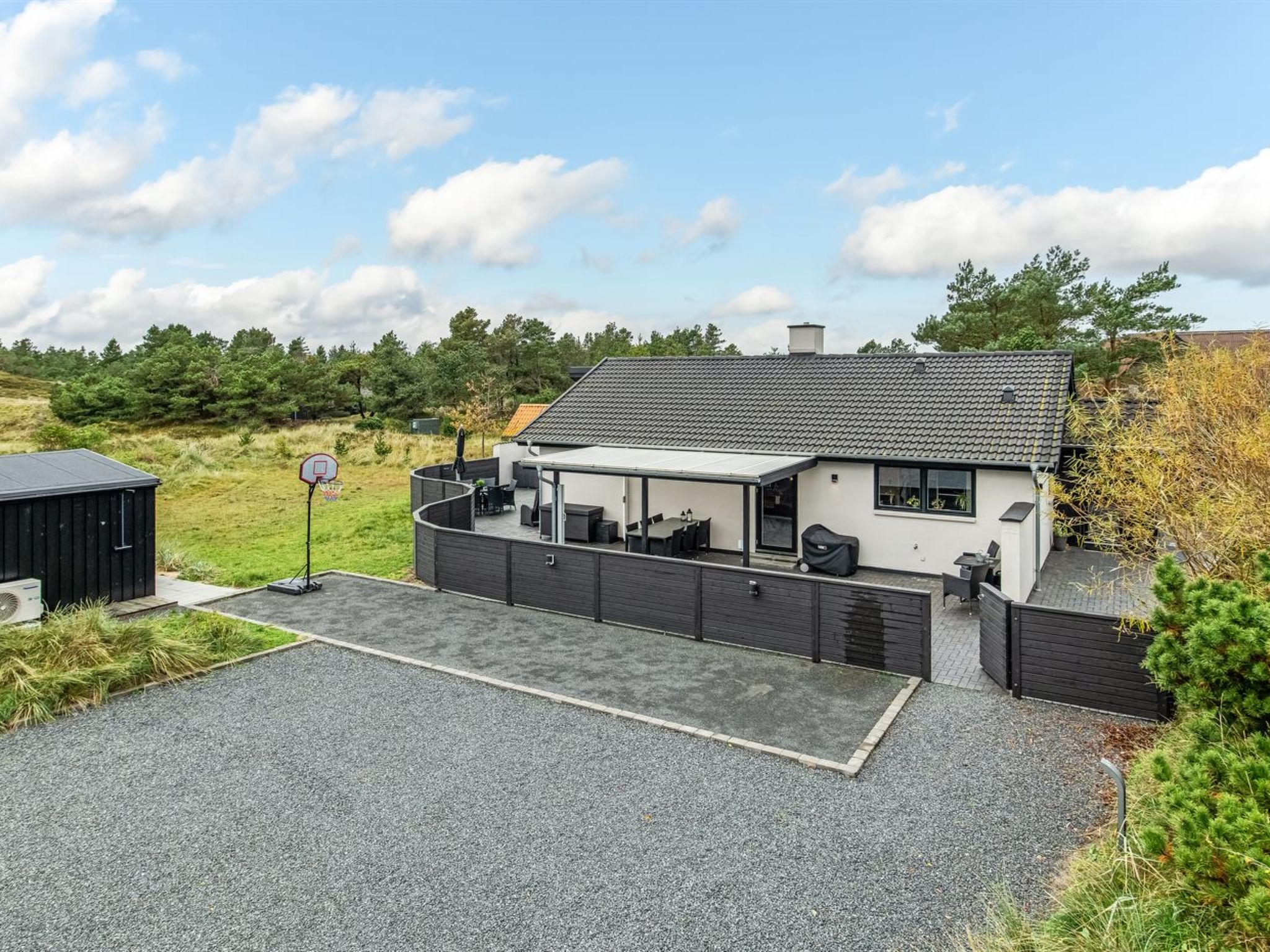 "Nona" - 1.1km from the sea - Buiten