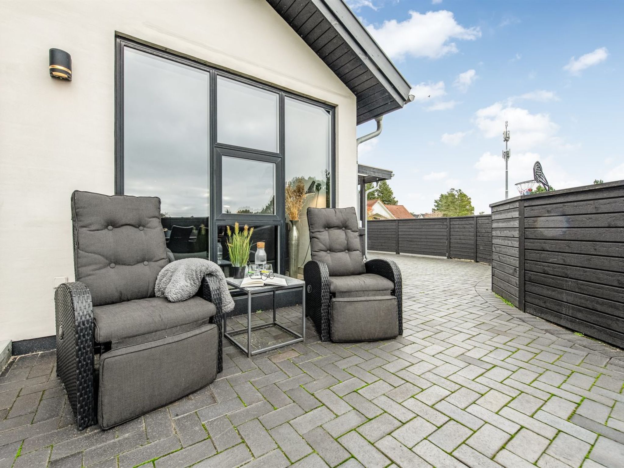 "Nona" - 1.1km from the sea - Buiten