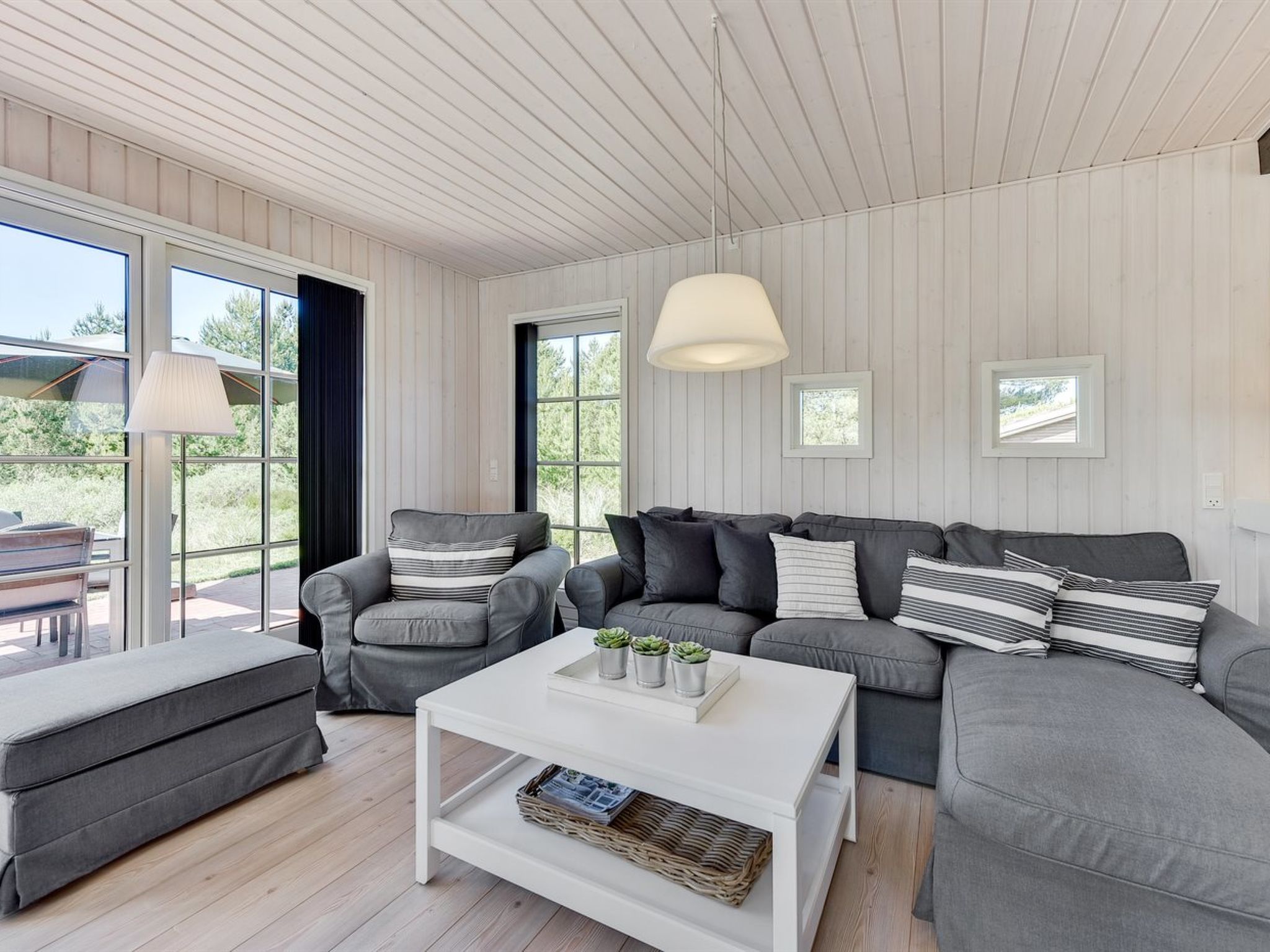 "Raili" - 1.5km from the sea - Inside
