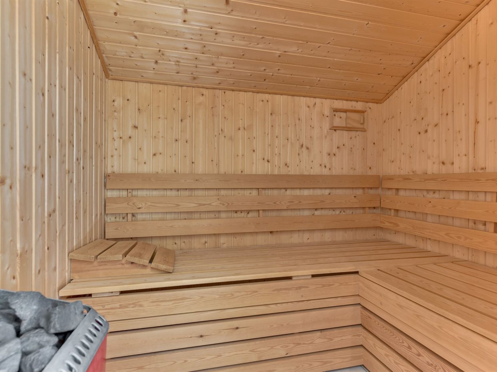 "Raili" - 1.5km from the sea - Inside